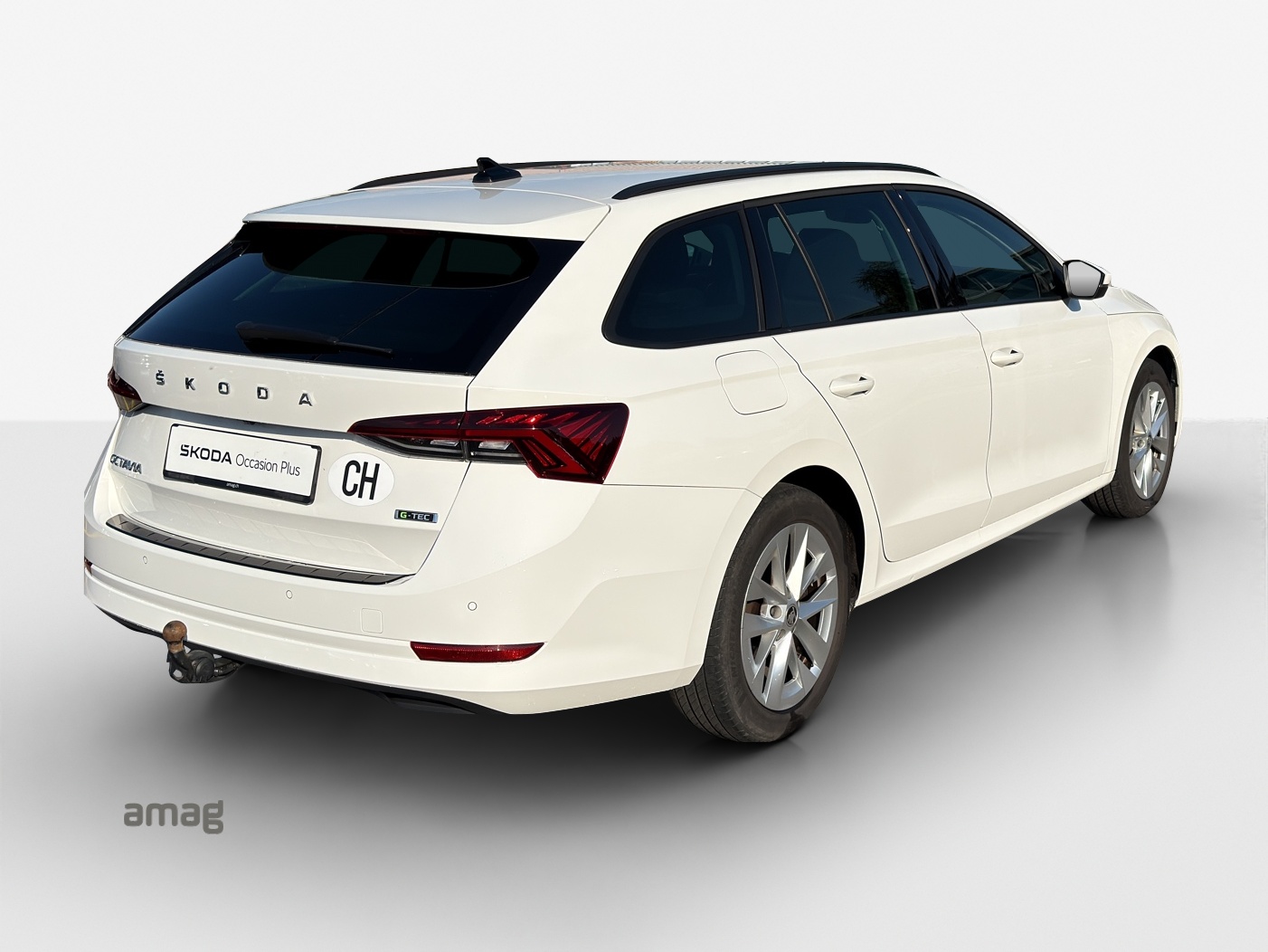 SKODA Octavia Combi 1.5 TSI G-Tec DSG Style-image-4