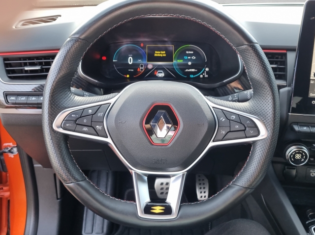 RENAULT Arkana 1.6 E-Tech R.S. Line-image-7