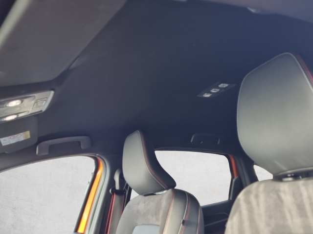 RENAULT Arkana 1.6 E-Tech R.S. Line-image-12