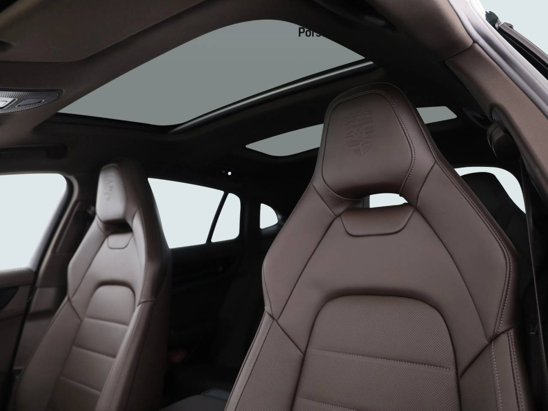 PORSCHE Panamera 4S E-Hybrid-image-11