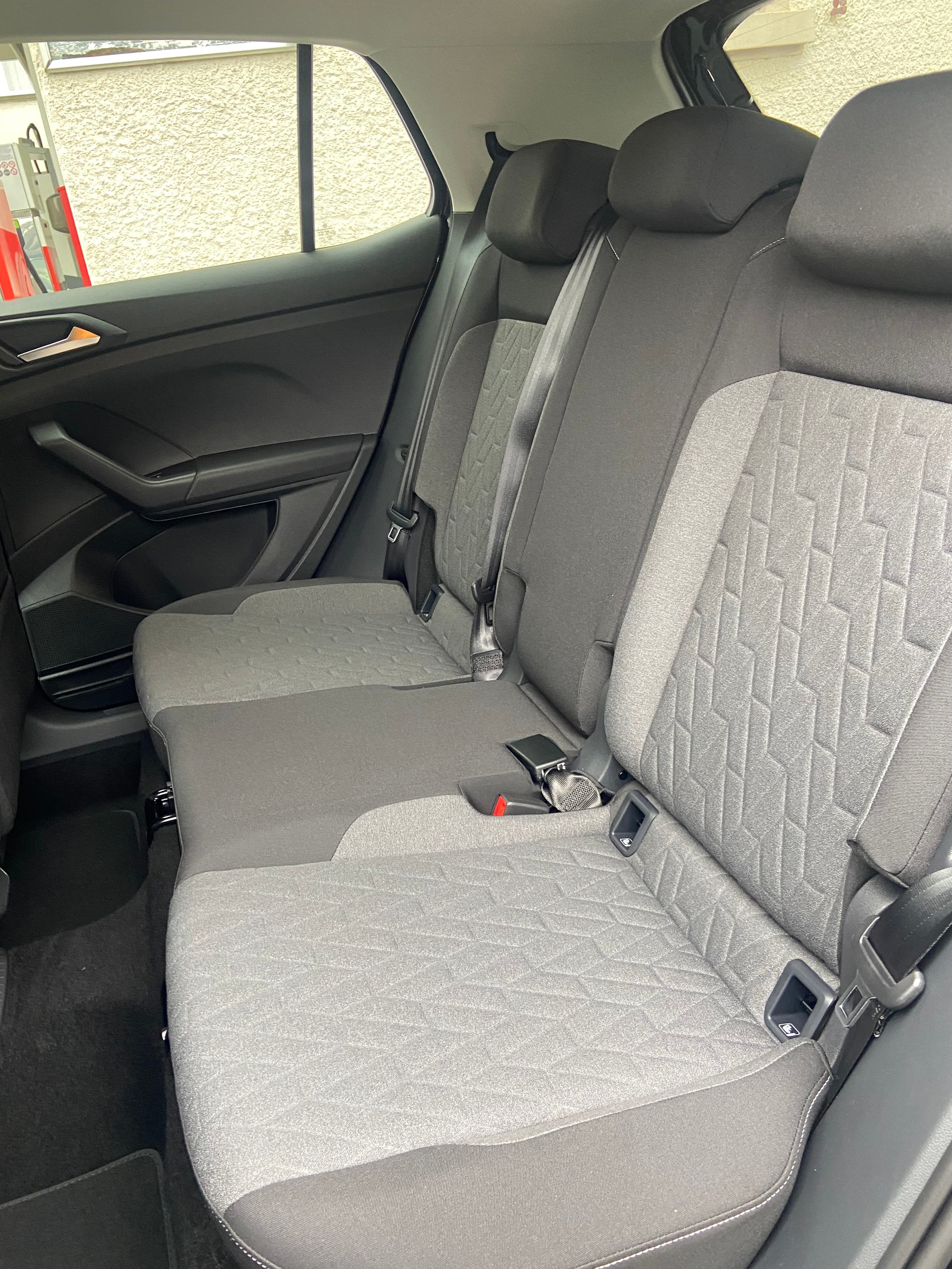 VW T-Cross 1.0 TSI EVO UNITED DSG-image-11