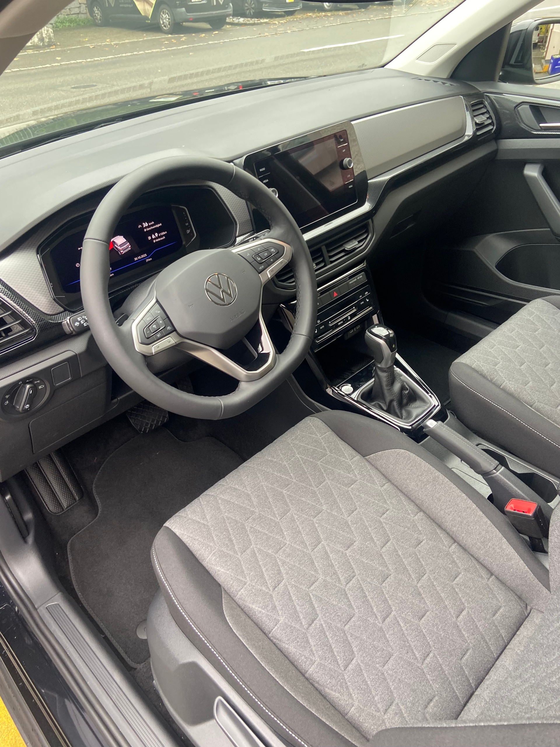 VW T-Cross 1.0 TSI EVO UNITED DSG-image-8