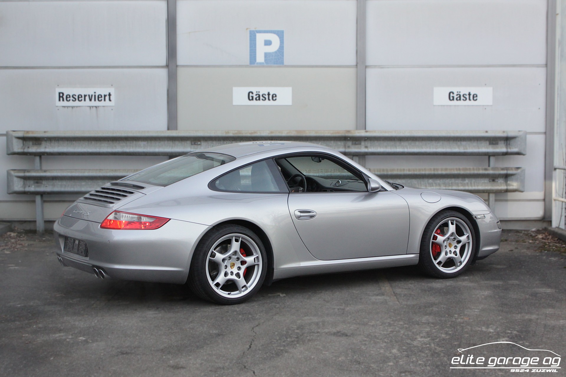 PORSCHE 911 Carrera S 4.1l LIEBHABERFAHRZEUG-image-4