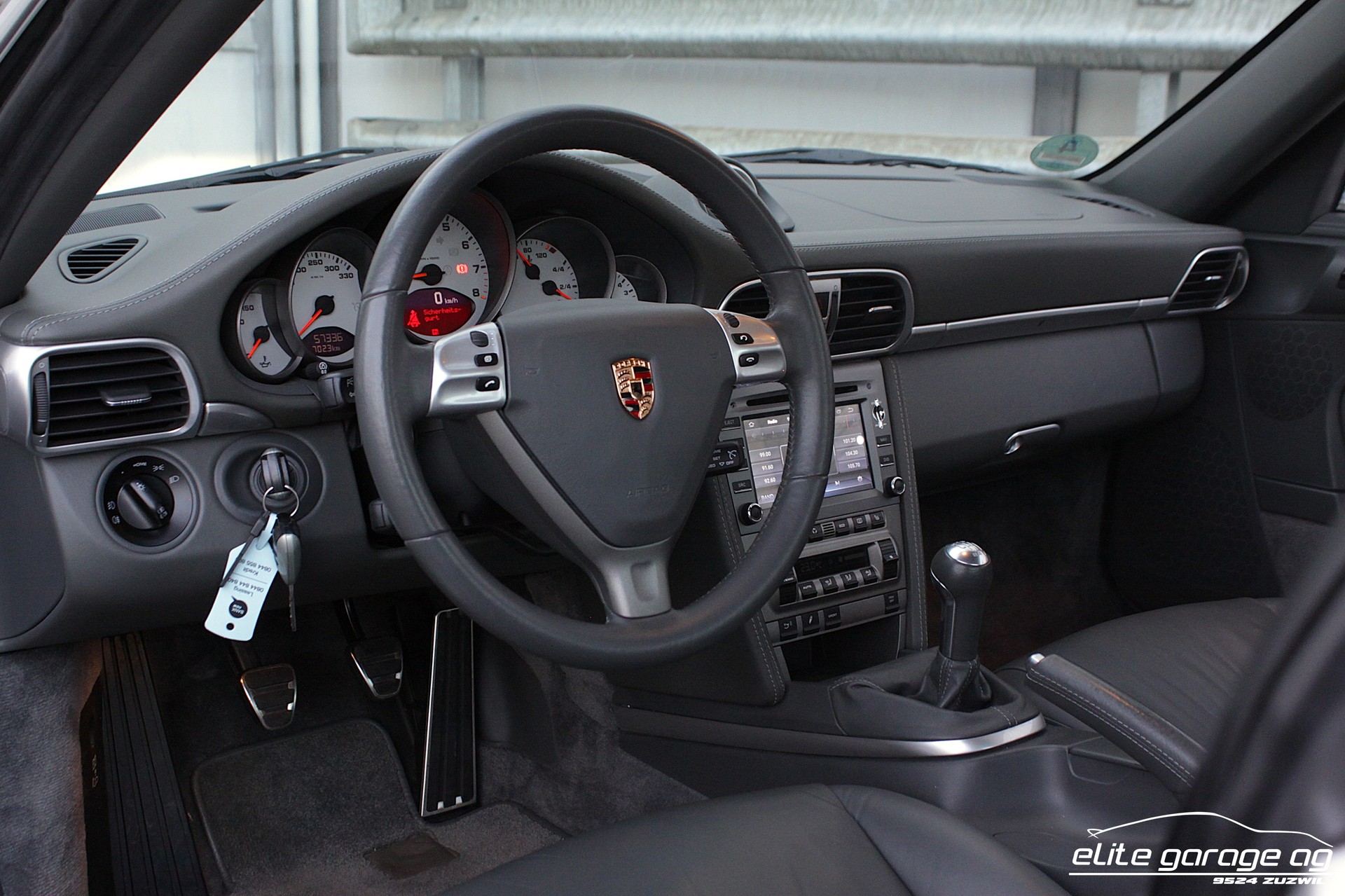 PORSCHE 911 Carrera S 4.1l LIEBHABERFAHRZEUG-image-14