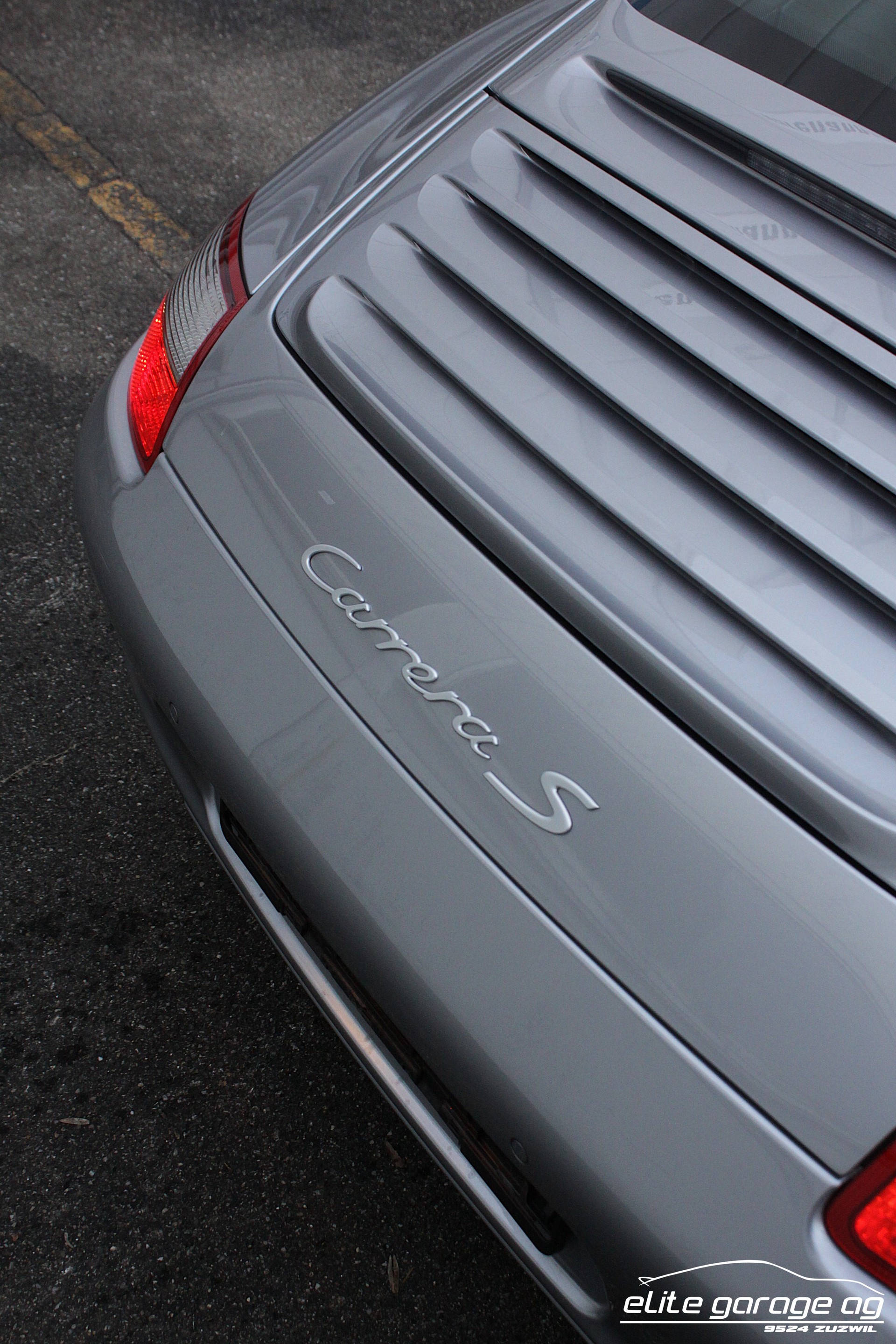 PORSCHE 911 Carrera S 4.1l LIEBHABERFAHRZEUG-image-12