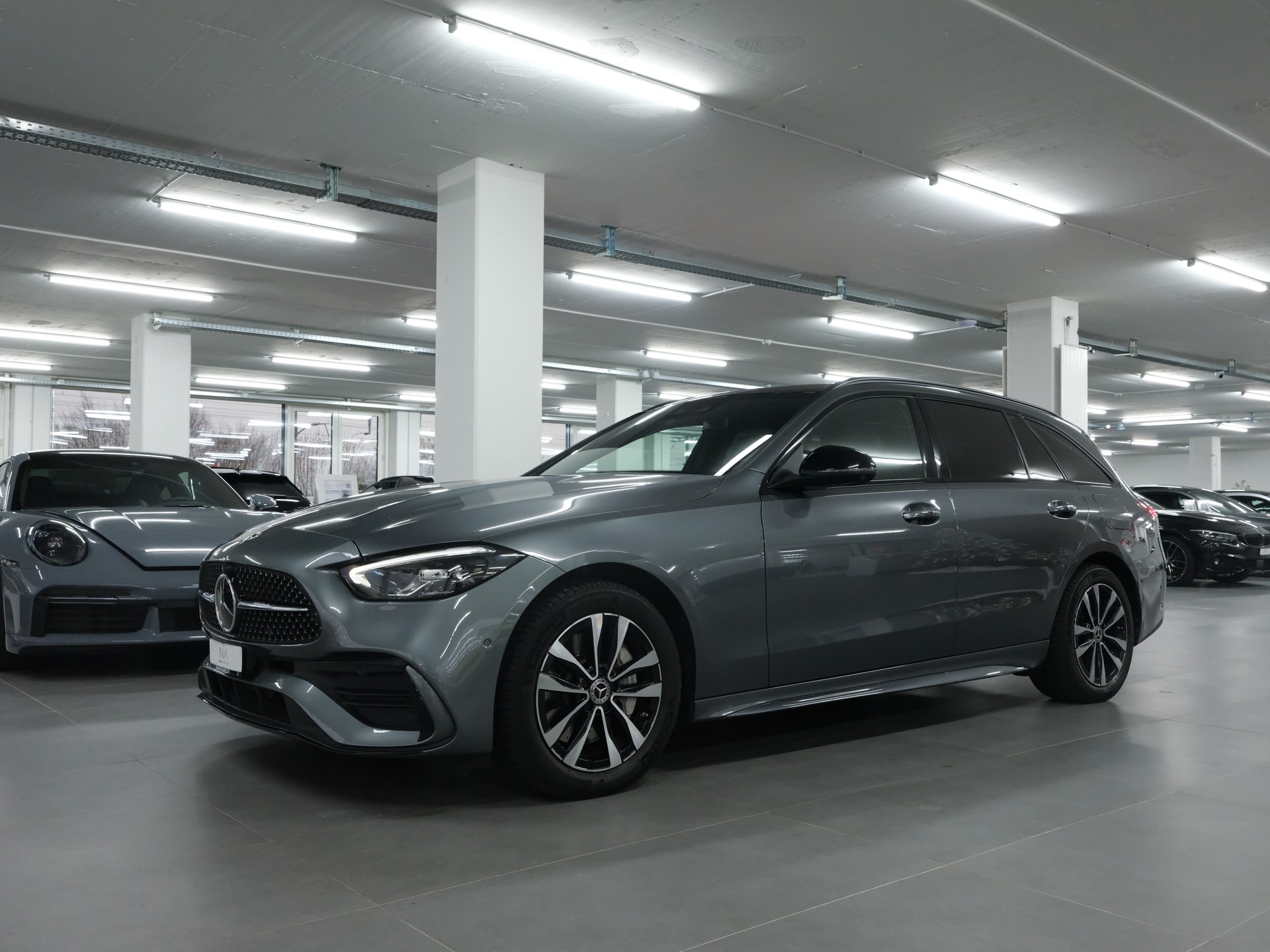 MERCEDES-BENZ C 300 e T AMG Line *Premium Plus Paket* *Winterpaket* *Pano*-image-3