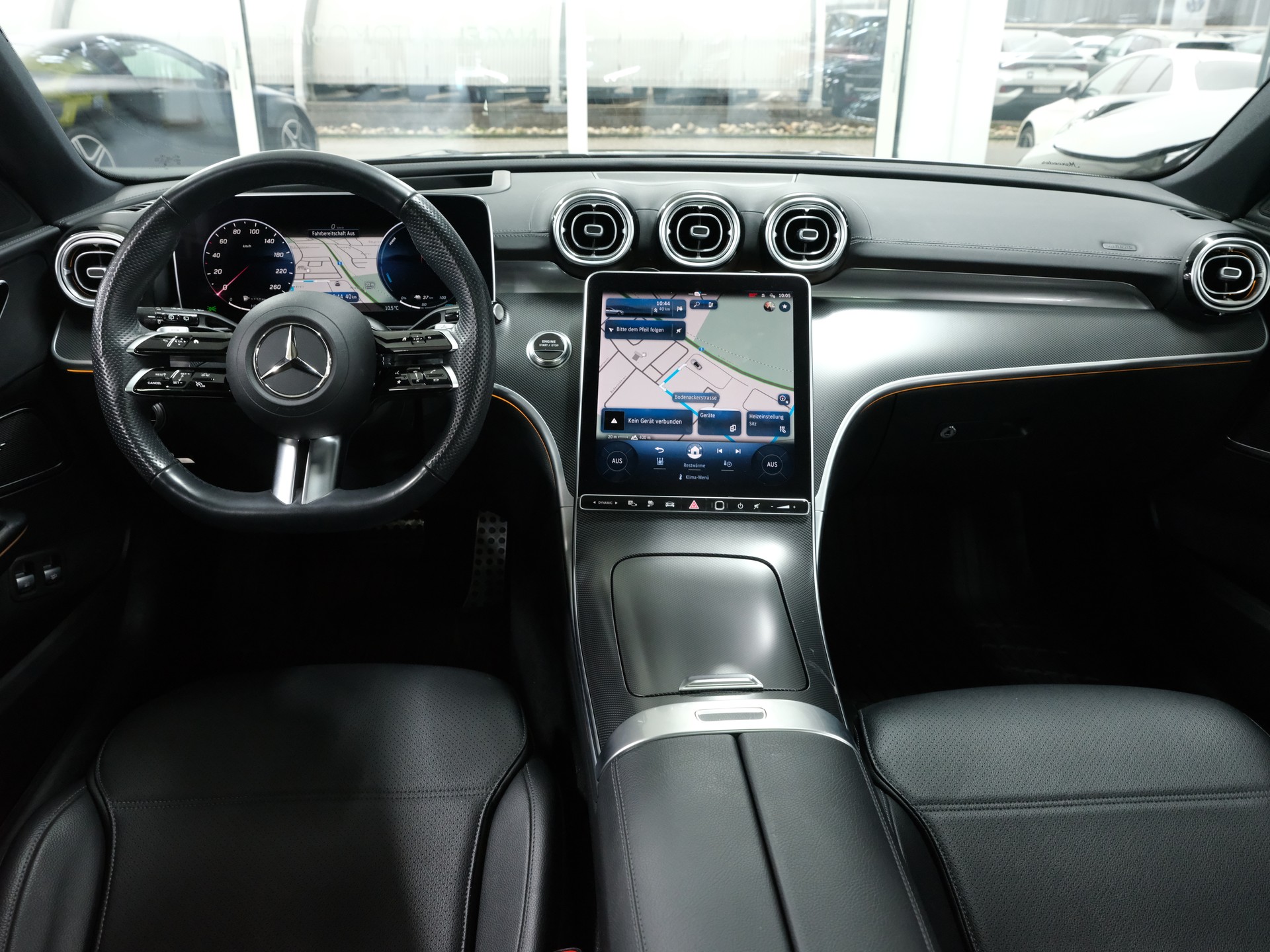 MERCEDES-BENZ C 300 e T AMG Line *Premium Plus Paket* *Winterpaket* *Pano*-image-14