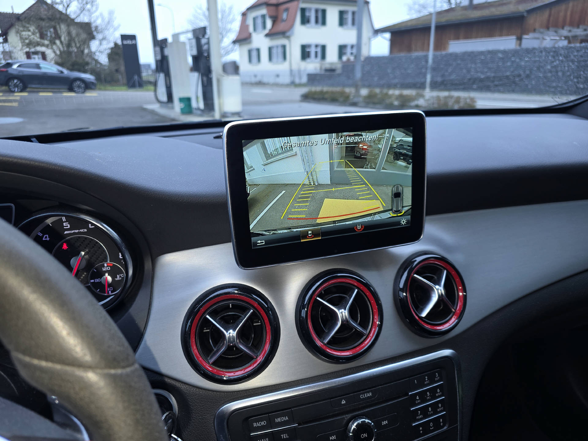 MERCEDES-BENZ GLA 45 AMG 4m-image-12