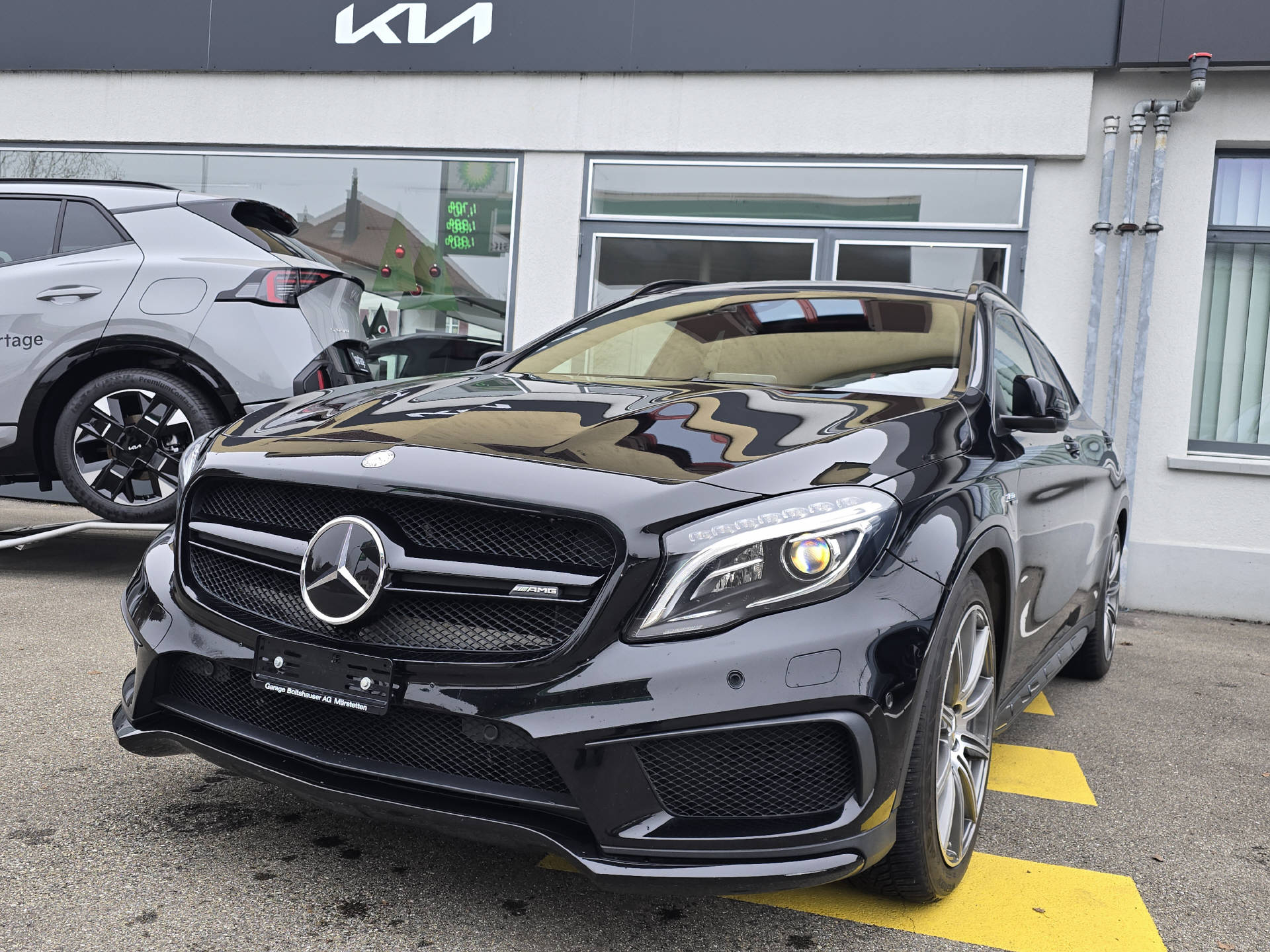 MERCEDES-BENZ GLA 45 AMG 4m-image-0