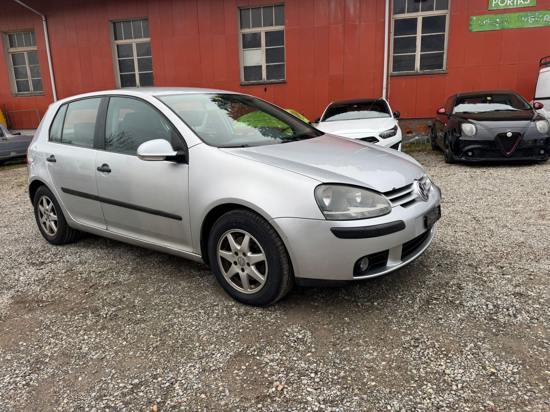 VW Golf 2.0 TDI Comfortline-image-1