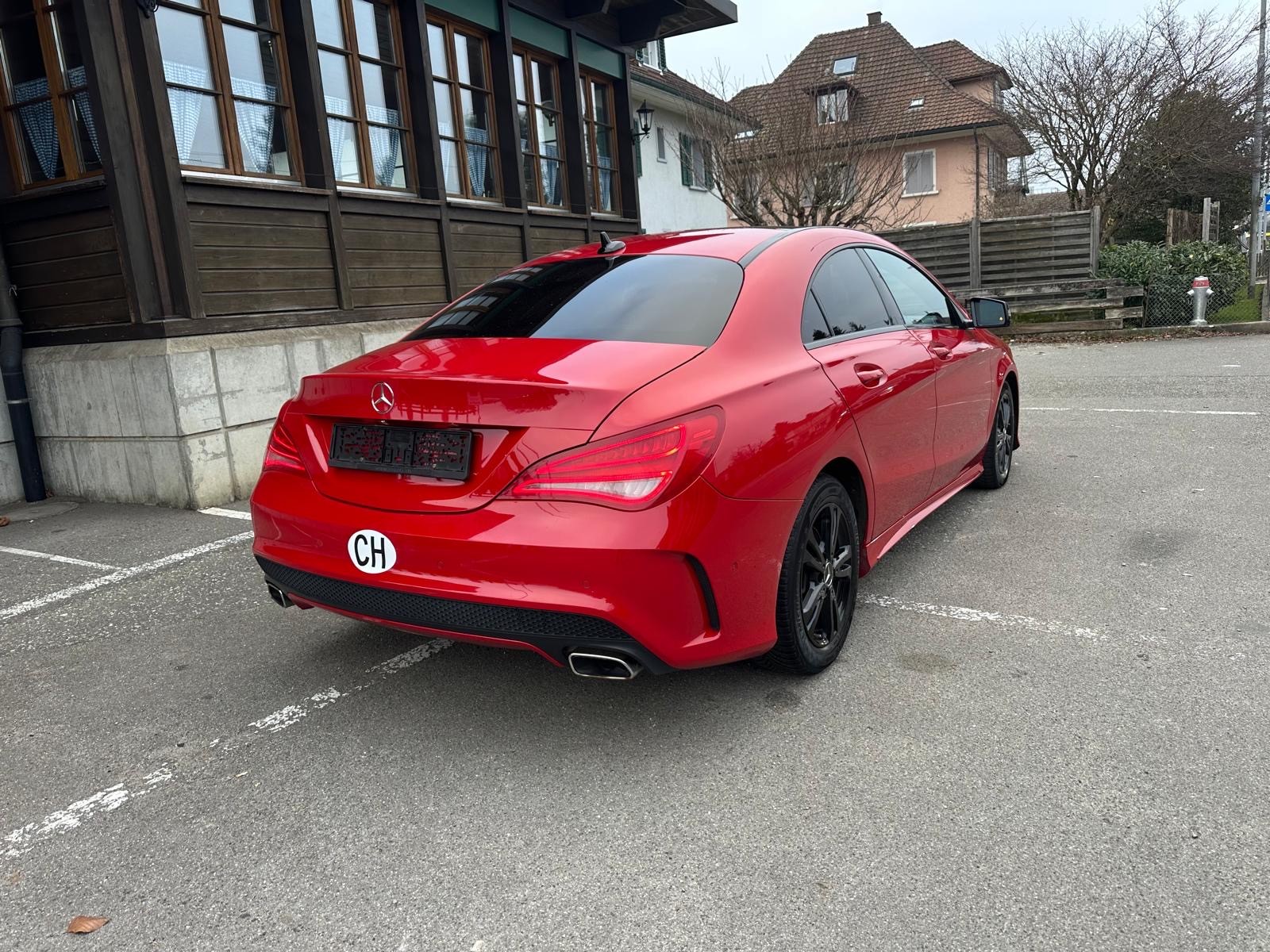 MERCEDES-BENZ CLA 200 CDI AMG Line 4Matic 7G-DCT-image-3