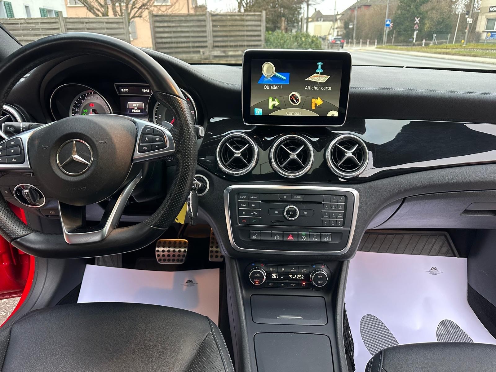 MERCEDES-BENZ CLA 200 CDI AMG Line 4Matic 7G-DCT-image-7
