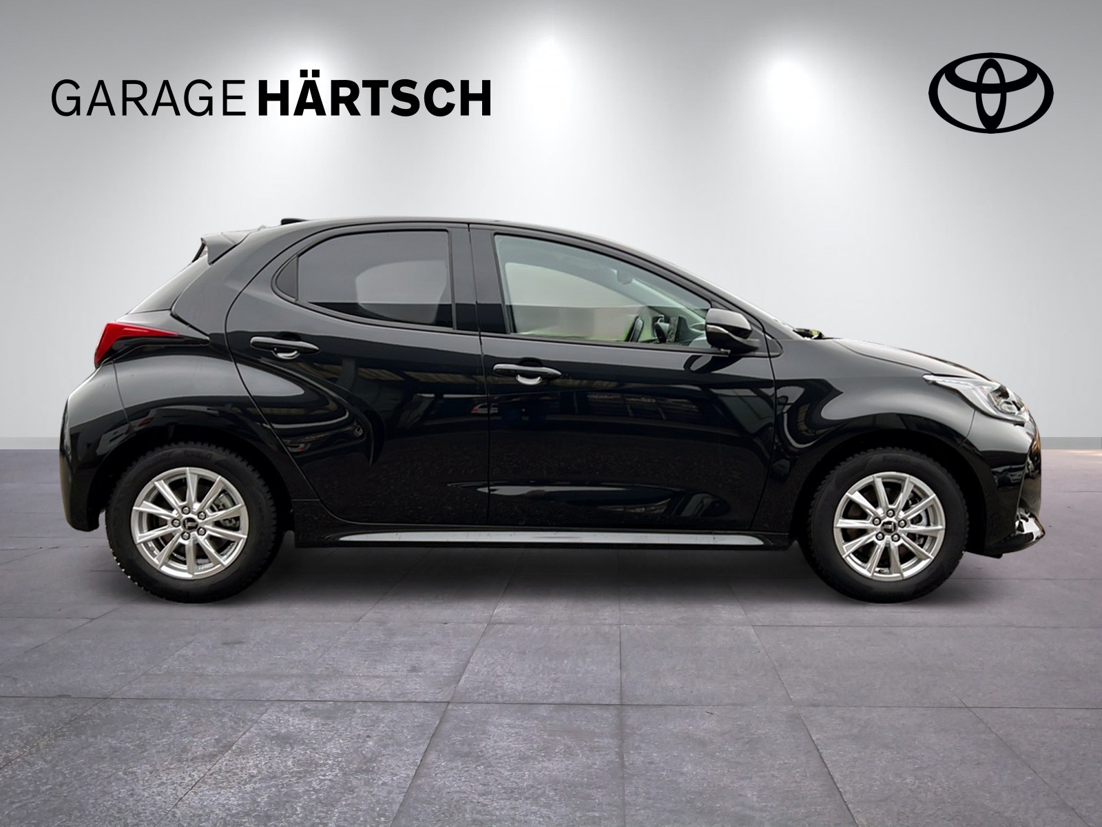 TOYOTA Yaris 1.5 VVT-i HSD Trend-image-7