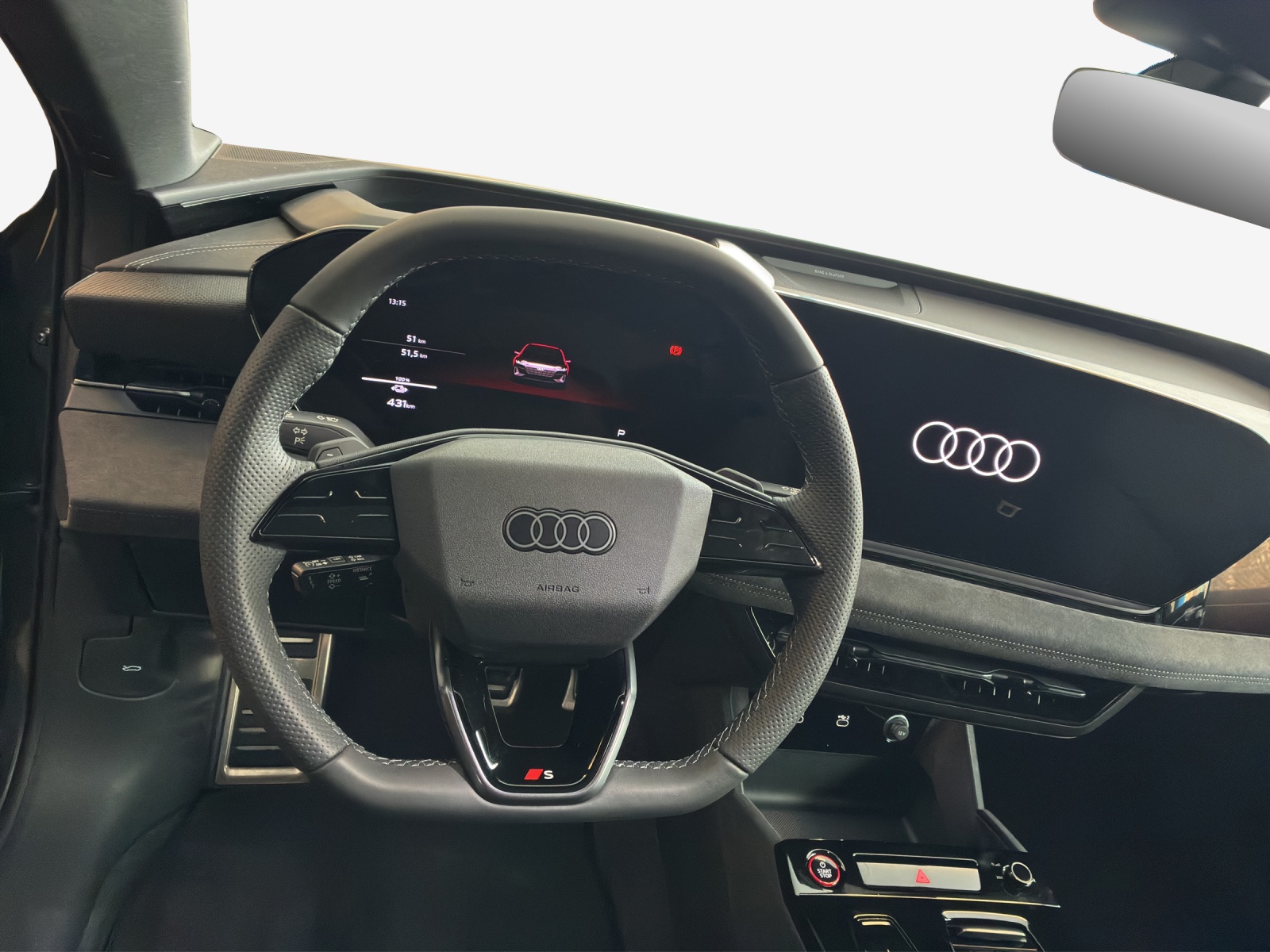 AUDI A6 Avant e-tron quattro-image-9