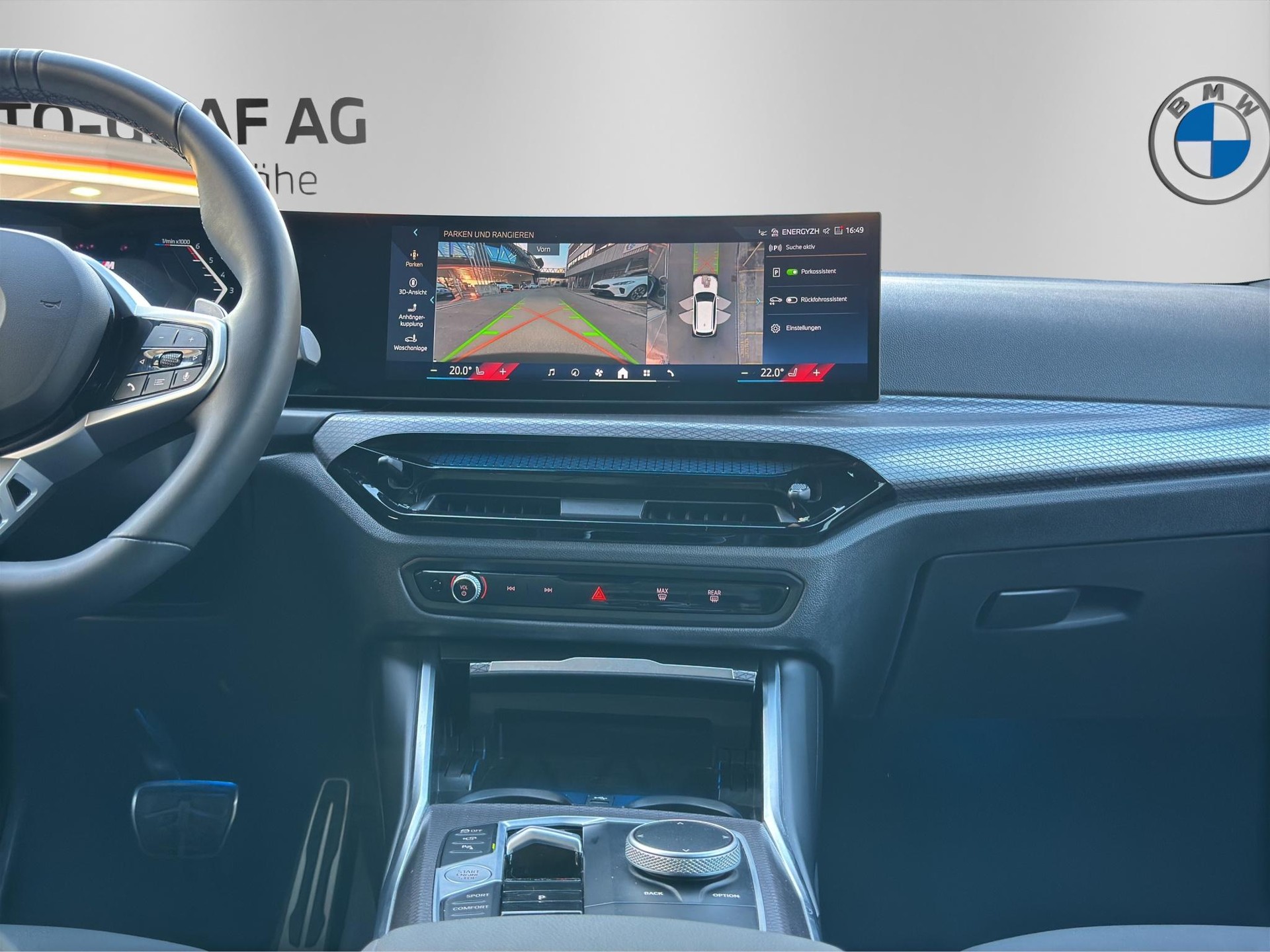 BMW 330d M Sport xDrive SAG Touring-image-14