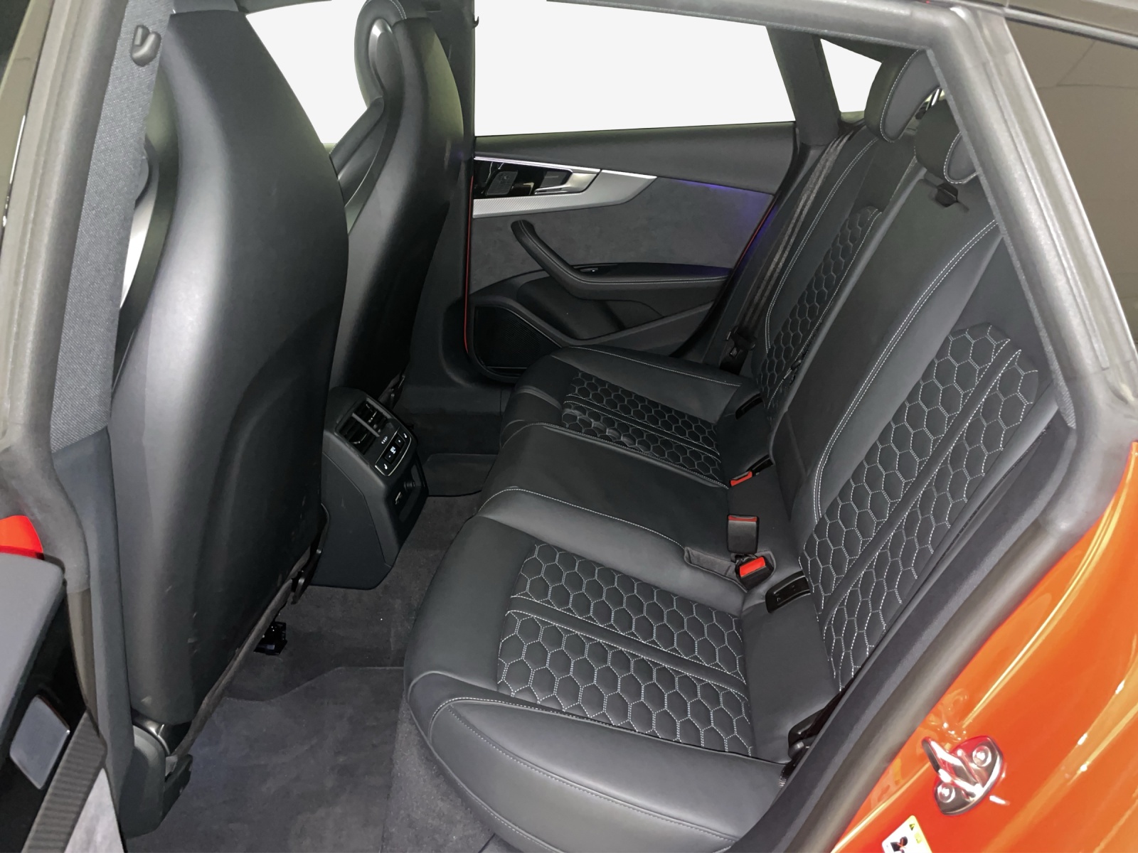 AUDI RS5 Sportback 2.9 TFSI quattro tiptronic-image-11