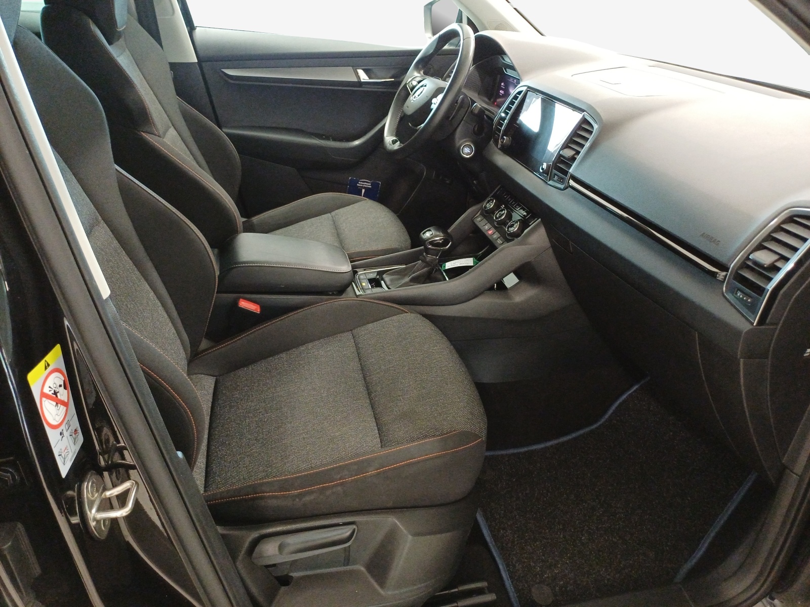 SKODA Karoq 1.5 TSI ACT Clever DSG-image-15