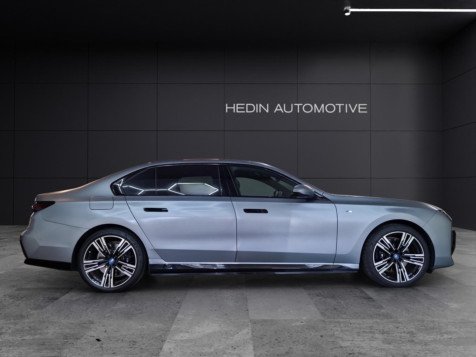 BMW i7 xDrive60-image-5