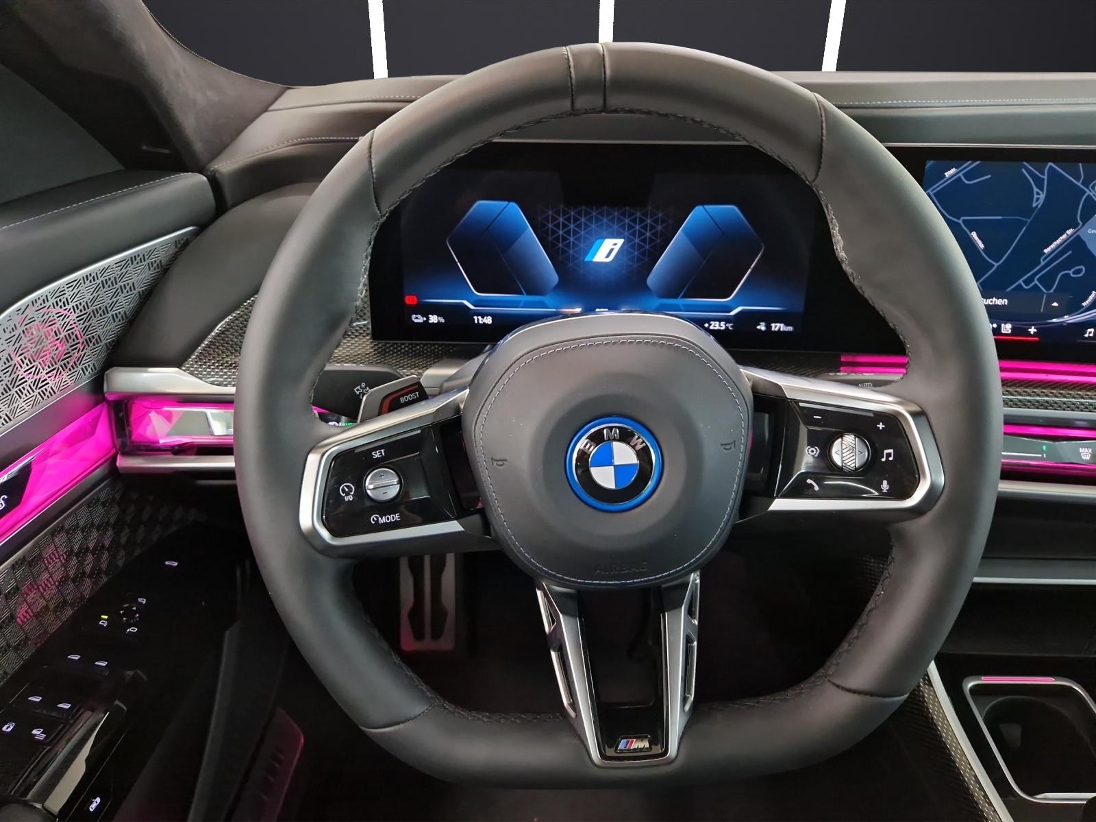 BMW i7 xDrive60-image-18