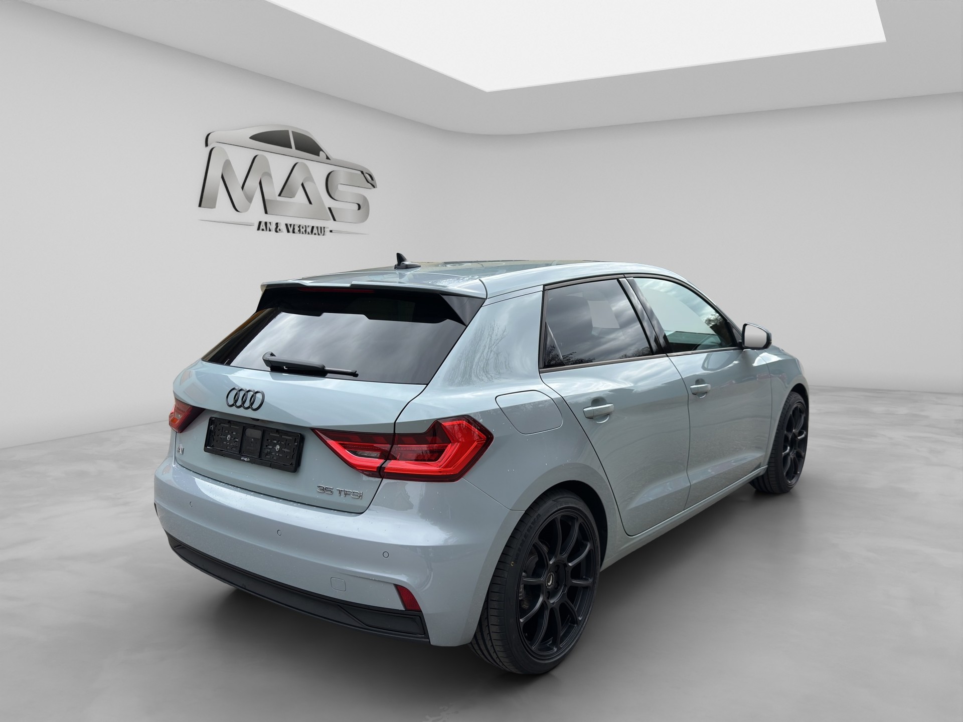 AUDI A1 Sportback 35 TFSI advanced S-tronic-image-5