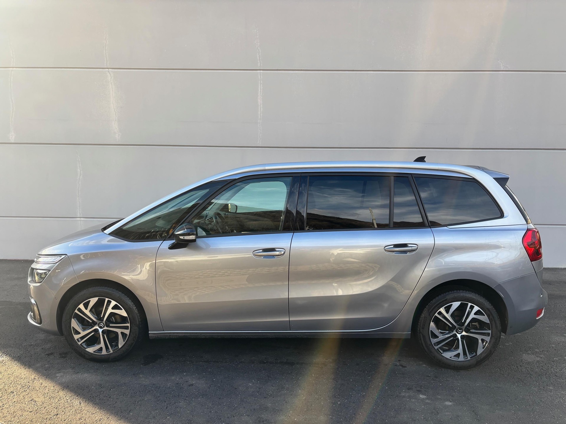 CITROEN C4 Grand Spacetourer 1.5 BlueHDi Origins-image-3