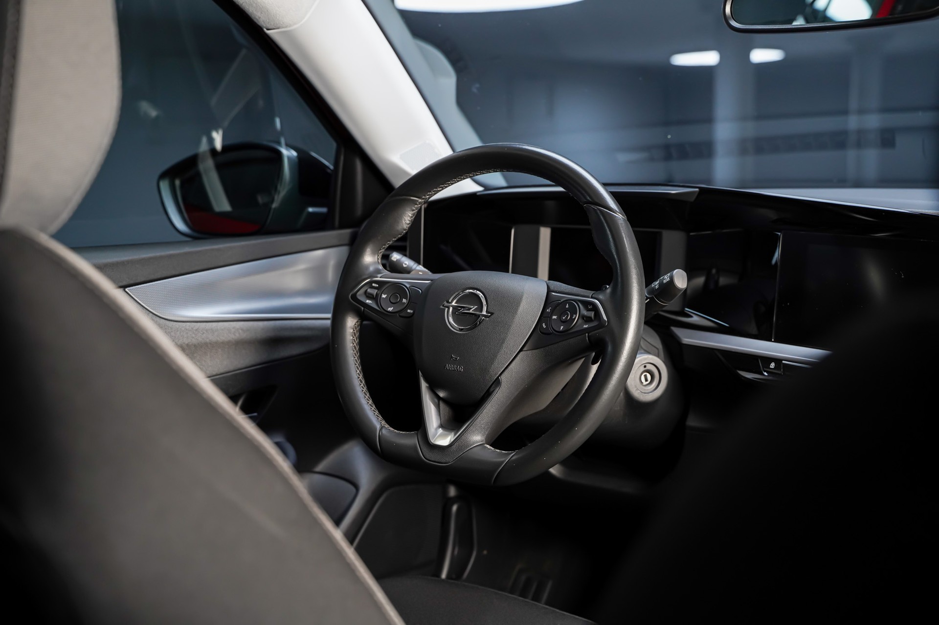 OPEL Mokka 1.2 Direct Injection Turbo Edition Aut.-image-17
