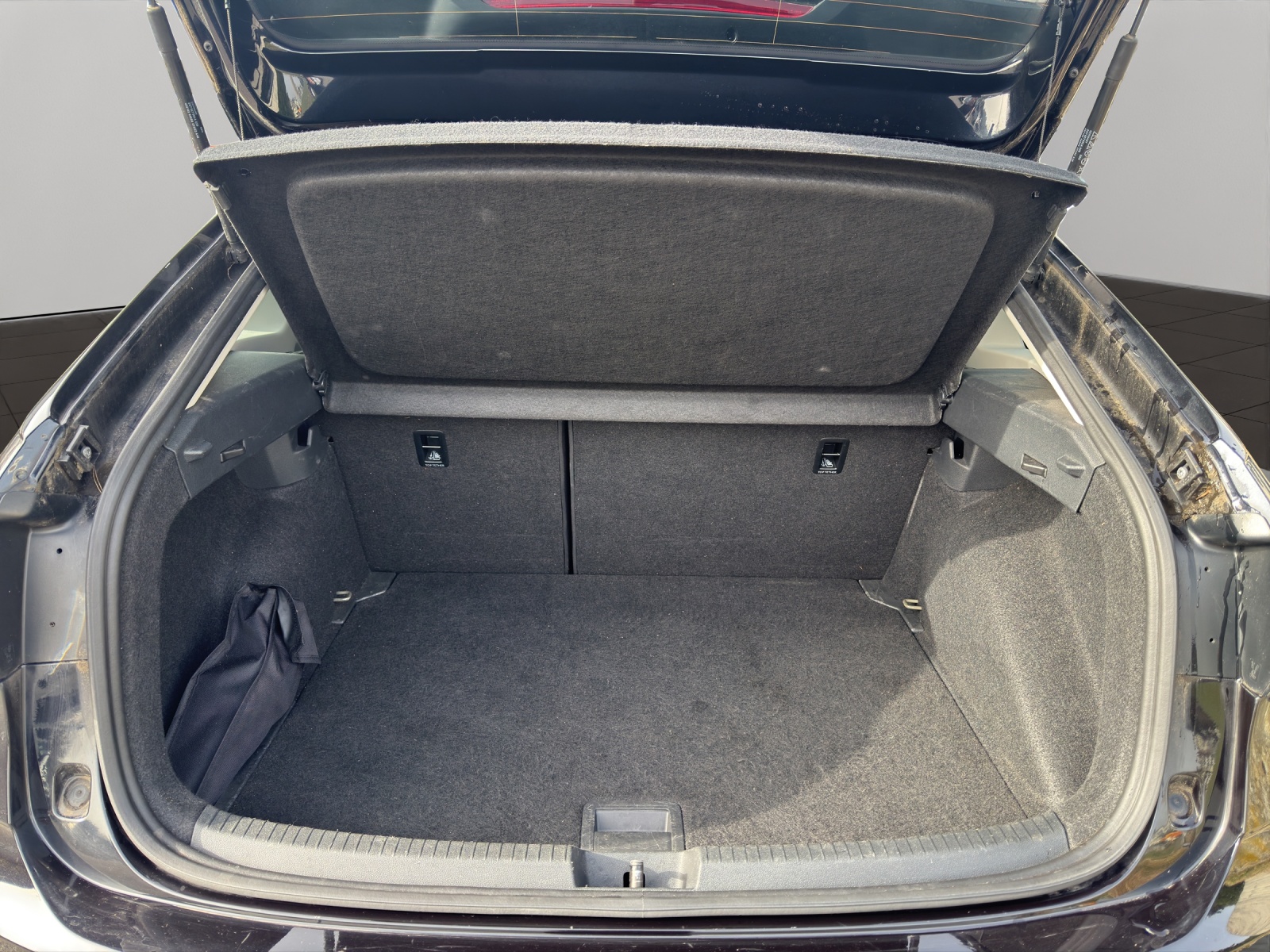 VW Taigo 1.0 TSI Life-image-5