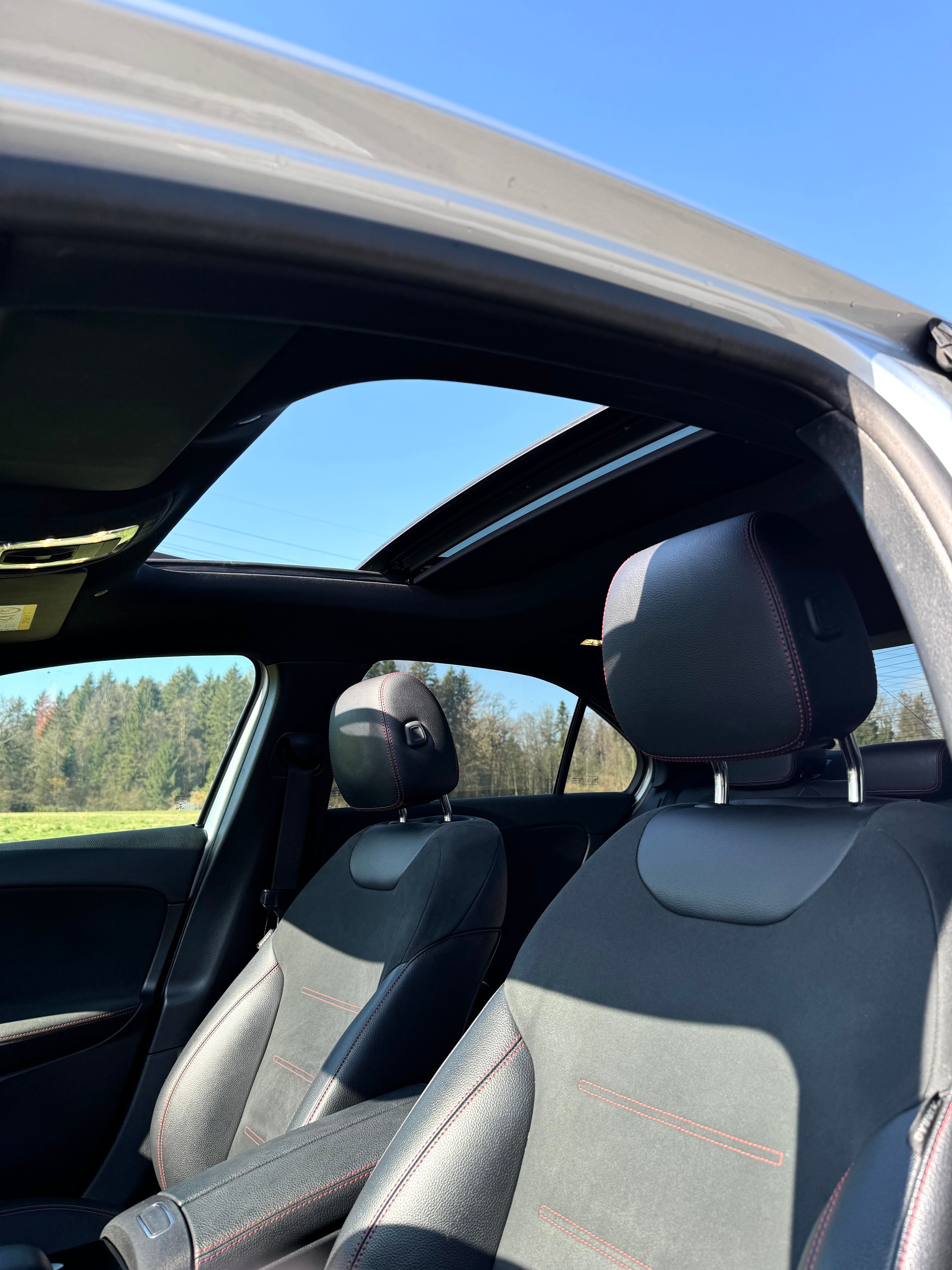 MERCEDES-BENZ A 220 AMG Line Limousine 4Matic / ab MFK 03.2026-image-9