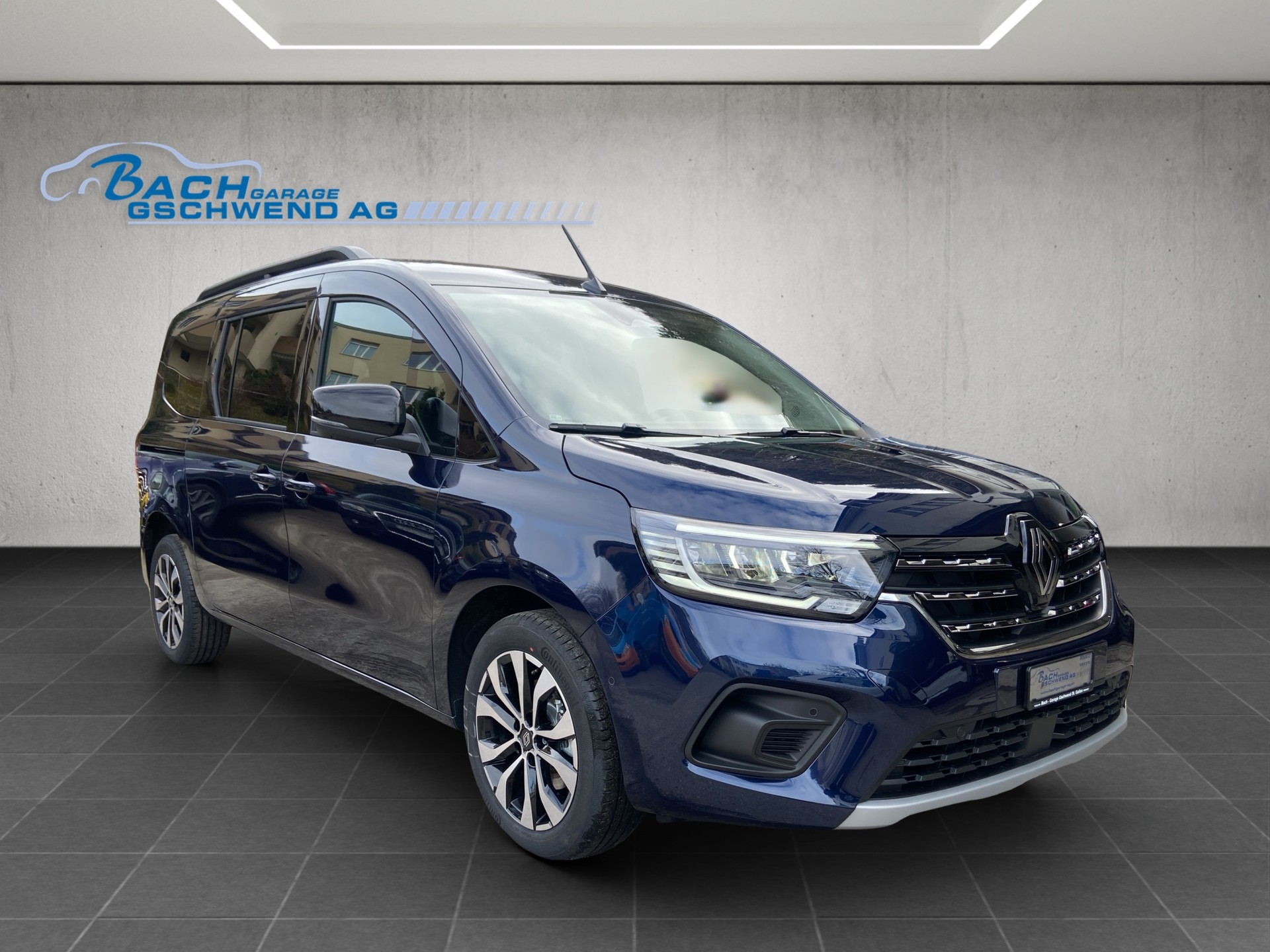 RENAULT Grand Kangoo 1.3 TCe 130 PF Techno EDC-showroom-element-1