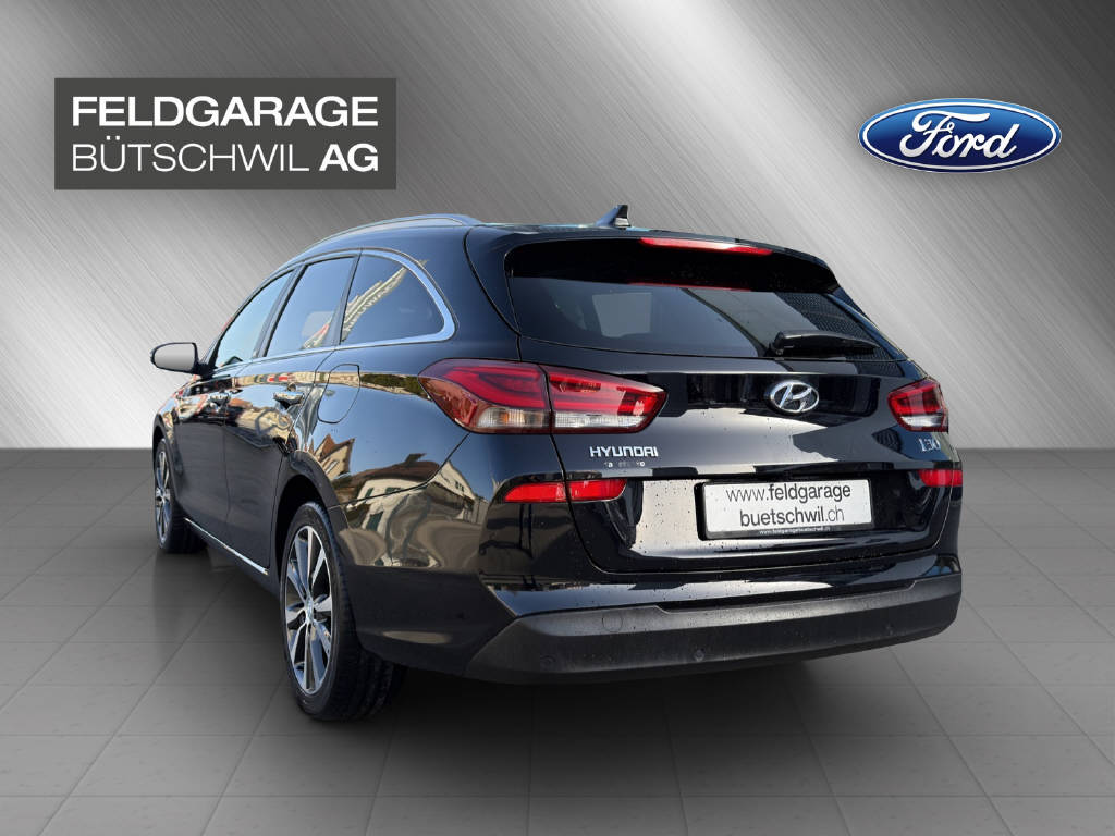 HYUNDAI i30 Wagon 1.6 CRDi Vertex-image-5