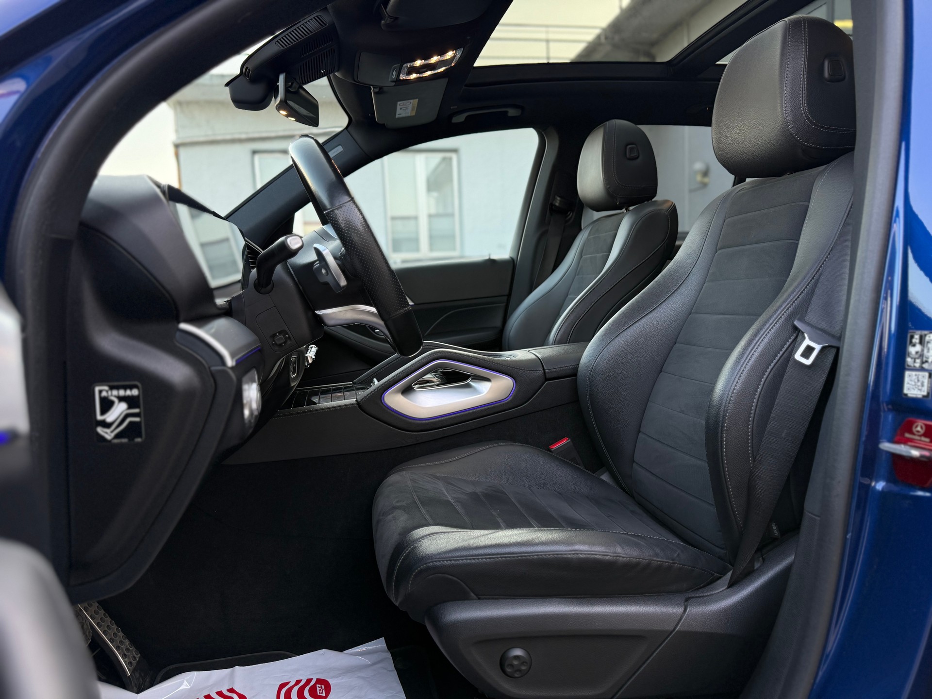 MERCEDES-BENZ GLE 400 d 4Matic AMG Line 9G-Tronic-image-9