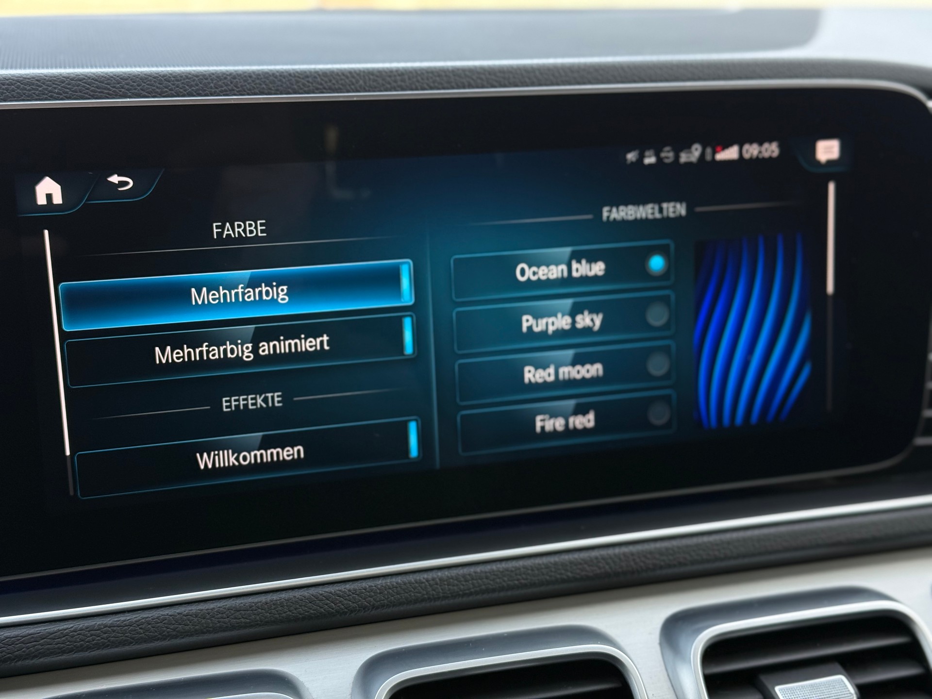 MERCEDES-BENZ GLE 400 d 4Matic AMG Line 9G-Tronic-image-25