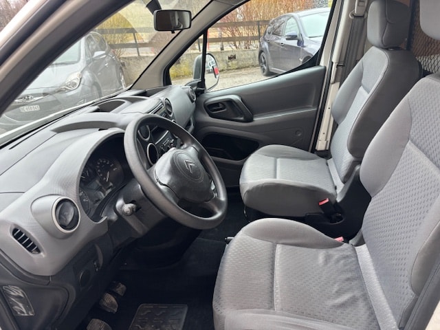 CITROEN Berlingo 1.6i 600-image-2