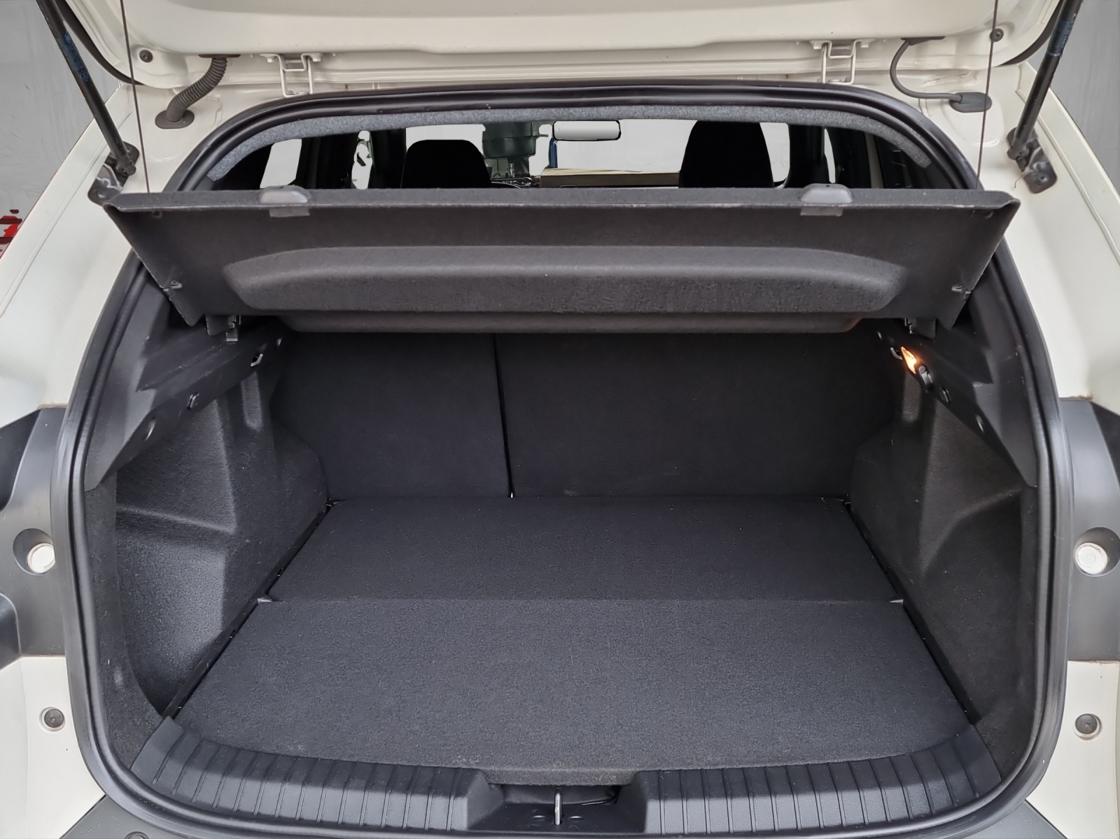 DACIA Duster 1.6 Hybrid Journey-image-9