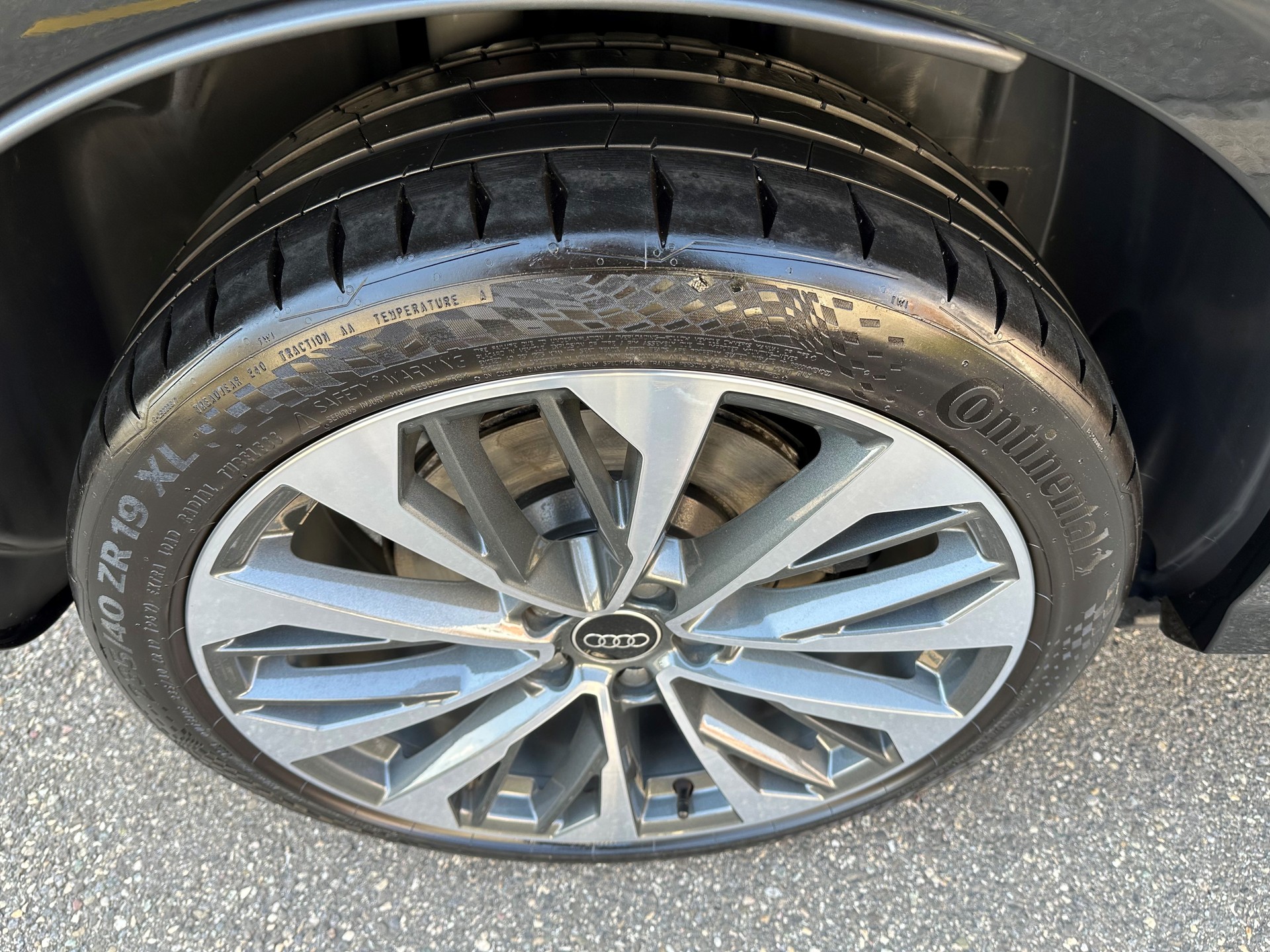 AUDI SQ2 TFSI quattro S-tronic-image-15