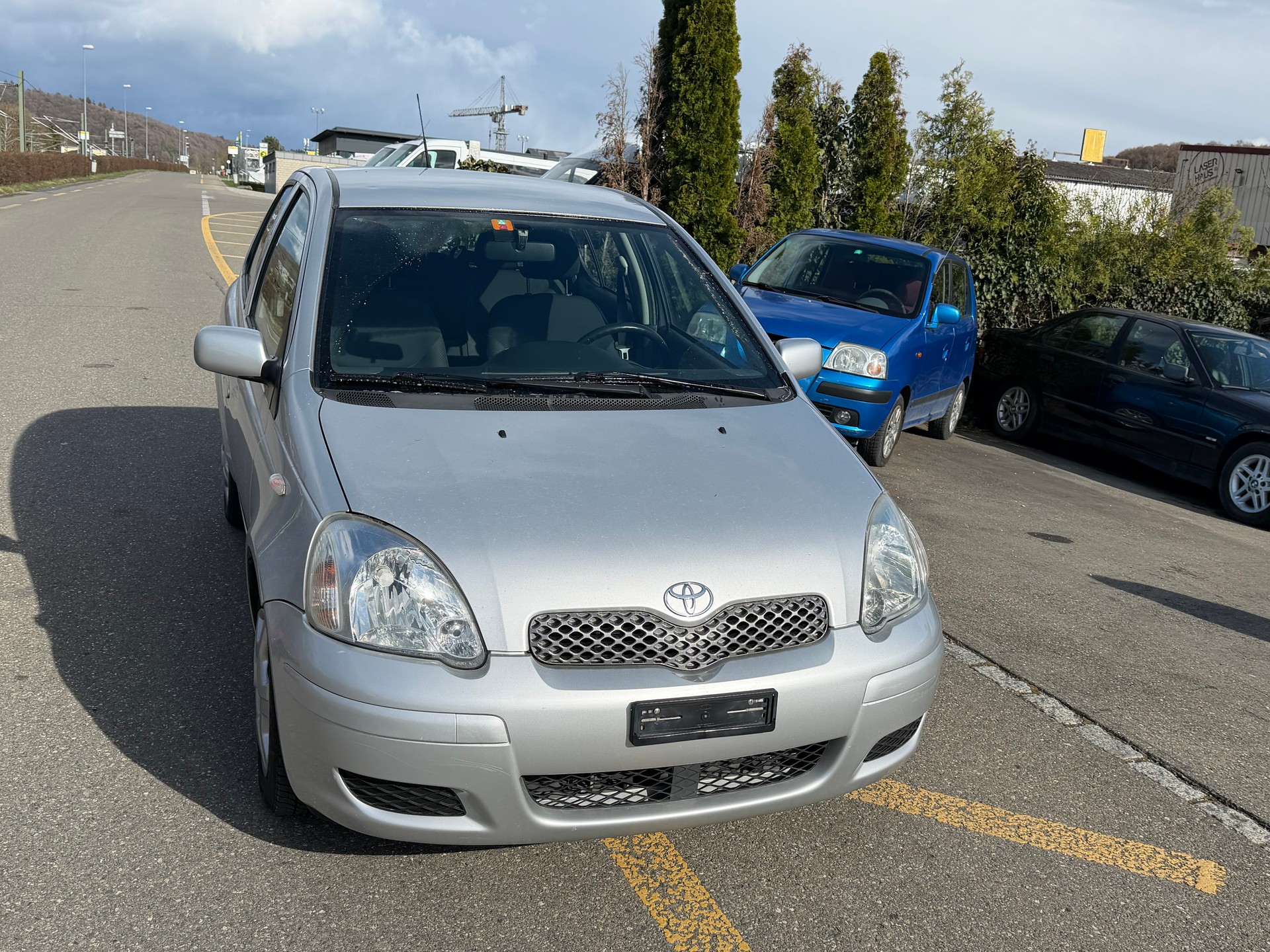 TOYOTA Yaris 1.3 Linea Sol-image-3