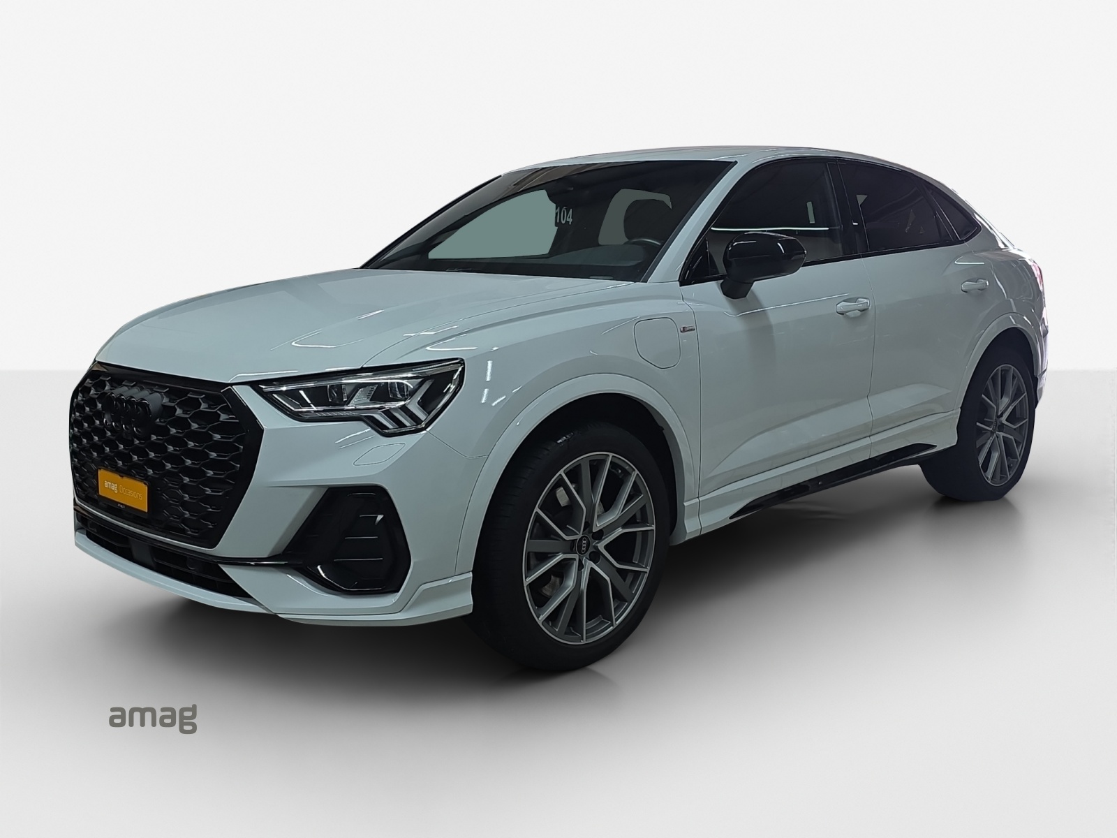 AUDI Q3 Sportback 45 TFSI e S line Attraction S-tronic-image-0