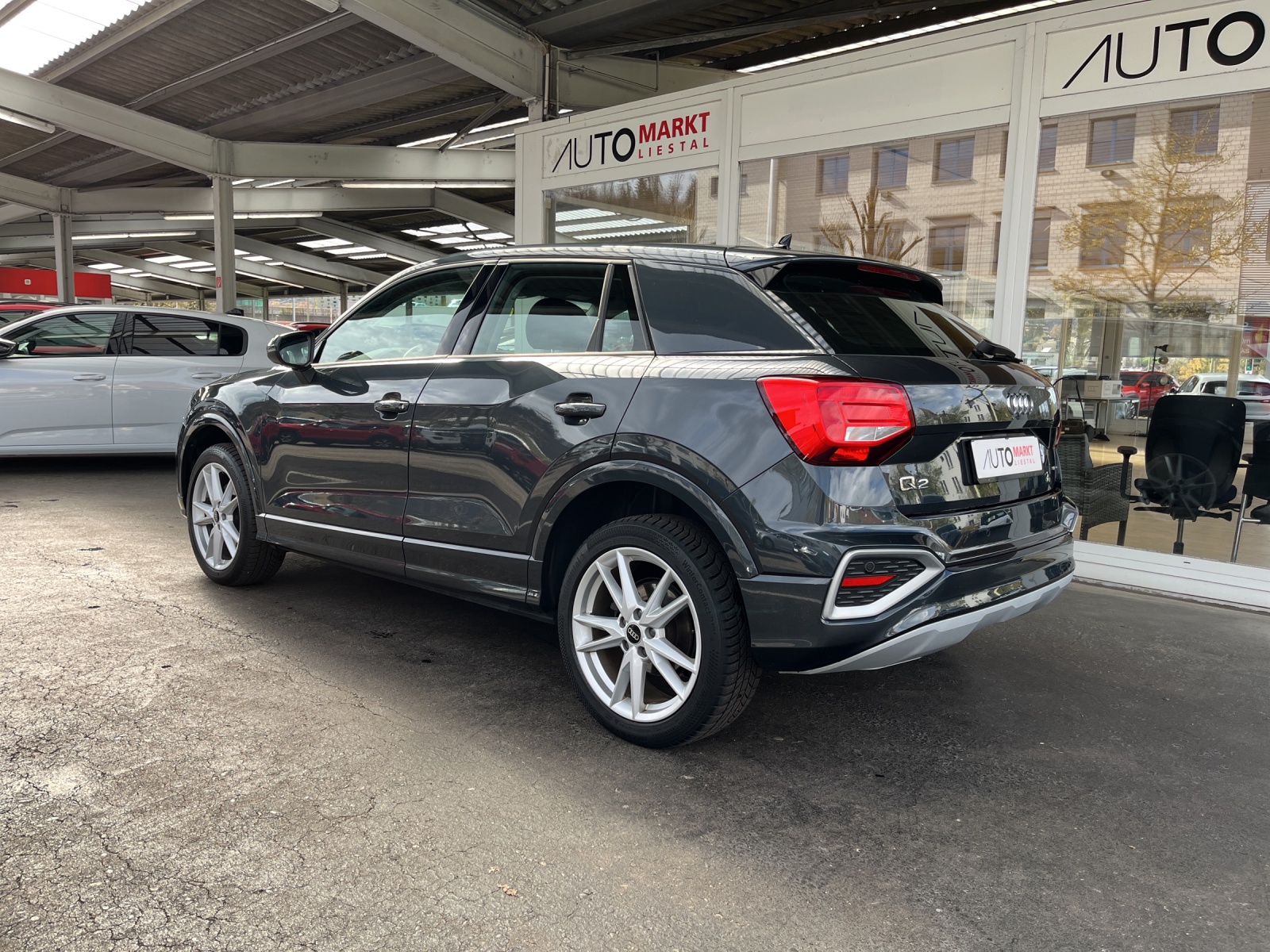 AUDI Q2 40 TFSI advanced quattro S-tronic-image-2