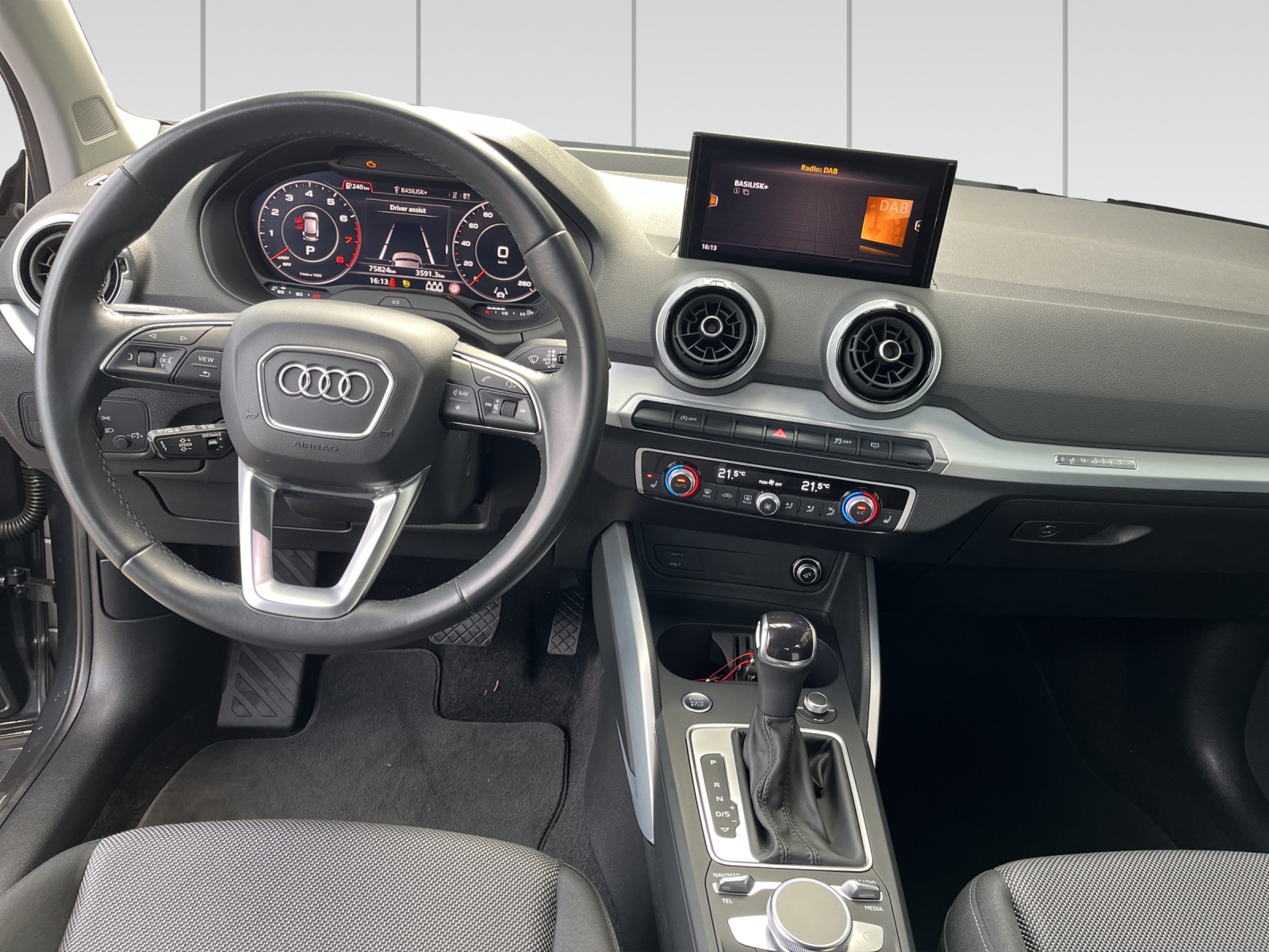 AUDI Q2 40 TFSI advanced quattro S-tronic-image-7