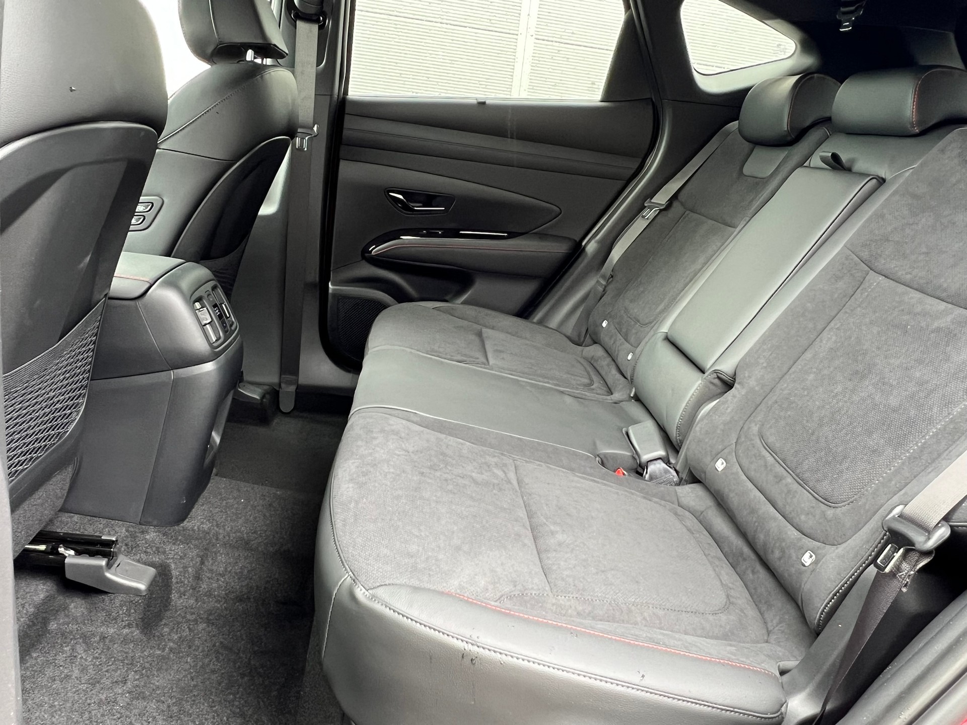 HYUNDAI Tucson 1.6 TGDI PHEV N Line LUX pack 4WD-image-8