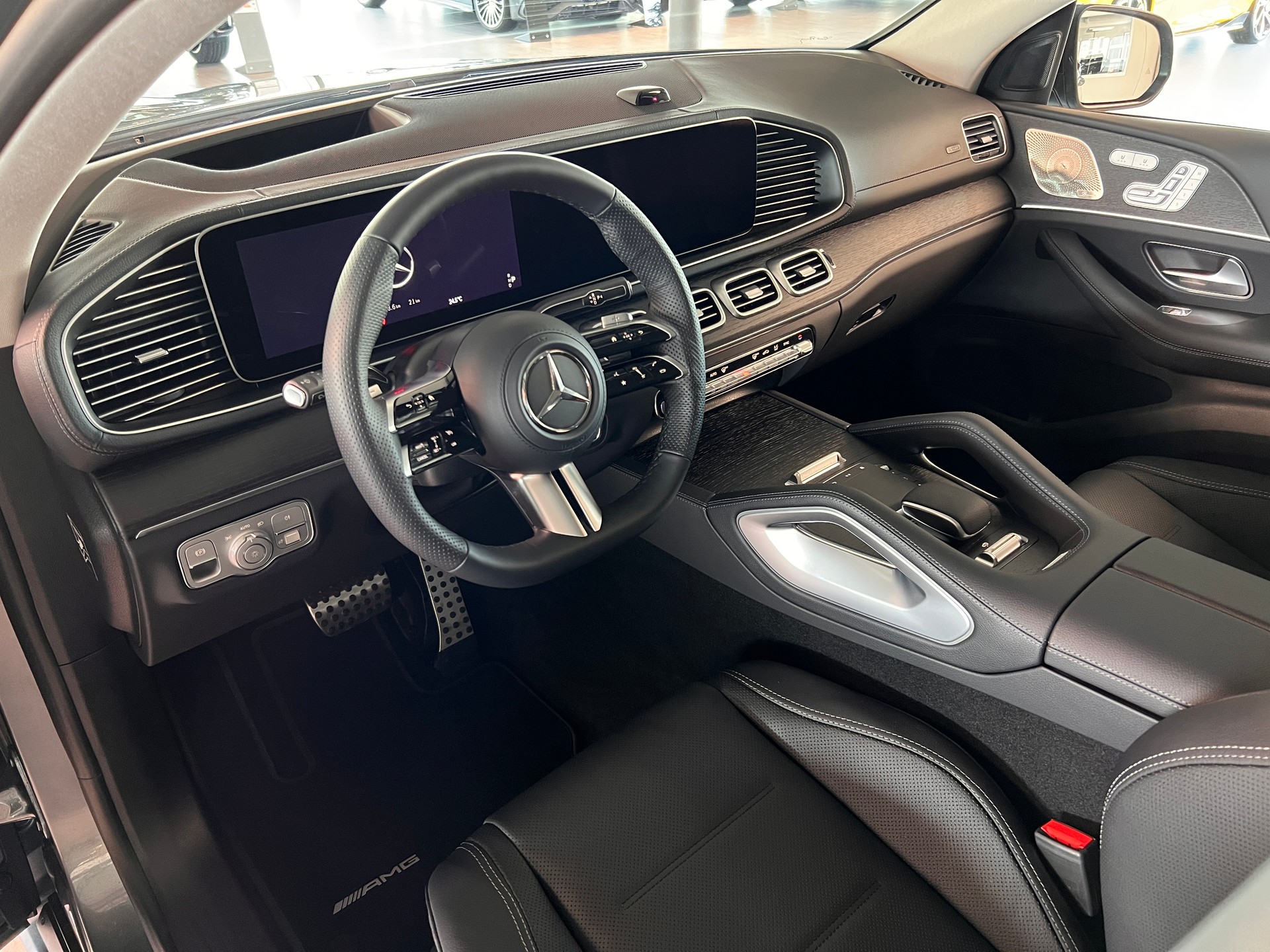 MERCEDES-BENZ GLE Coupé 300 d 4Matic+ 9G-Tronic-image-9