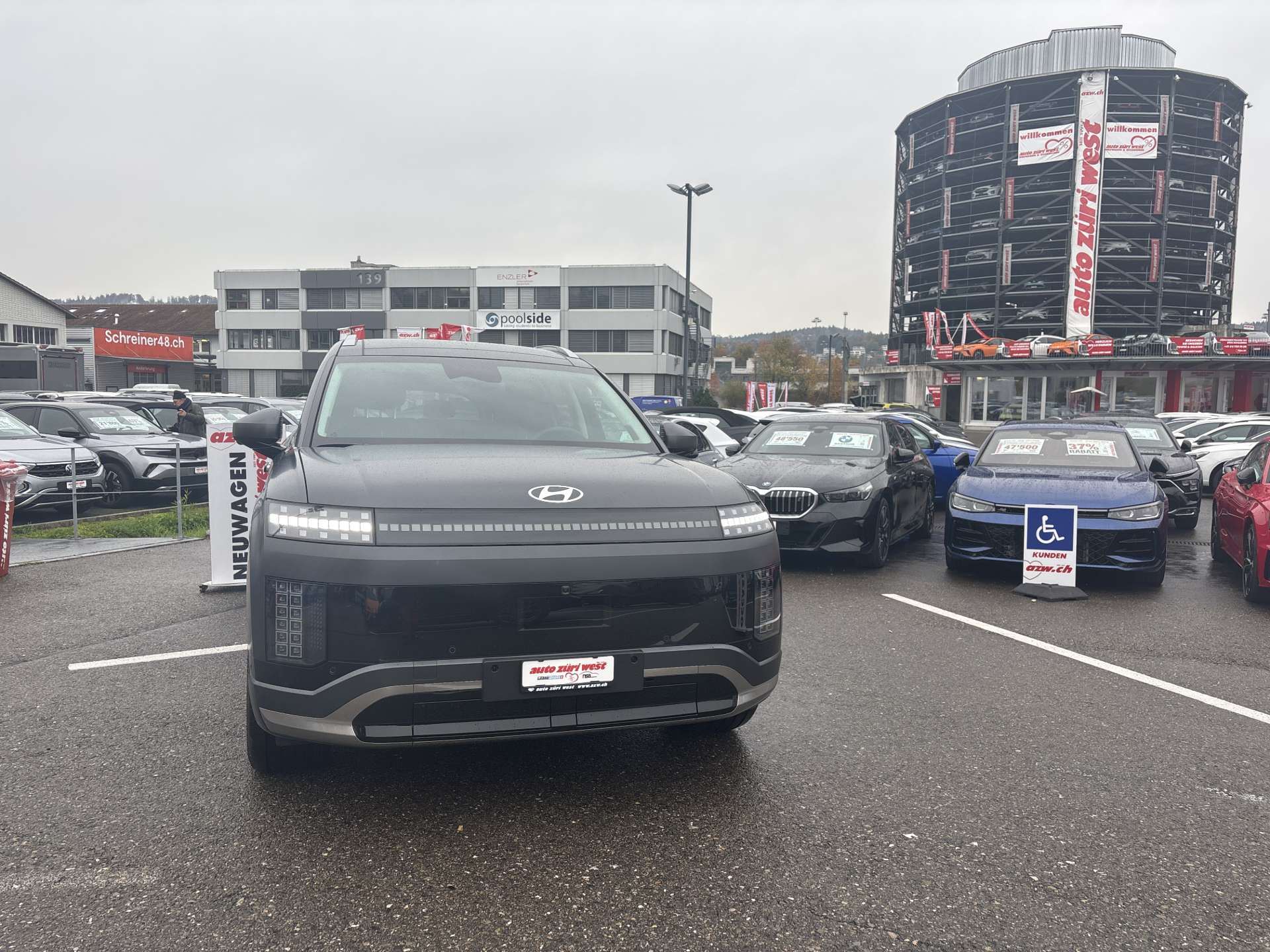 HYUNDAI Ioniq 9 110kWh Luxury Caligraphy 7-Plätzer 4WD Automat 428PS-image-13