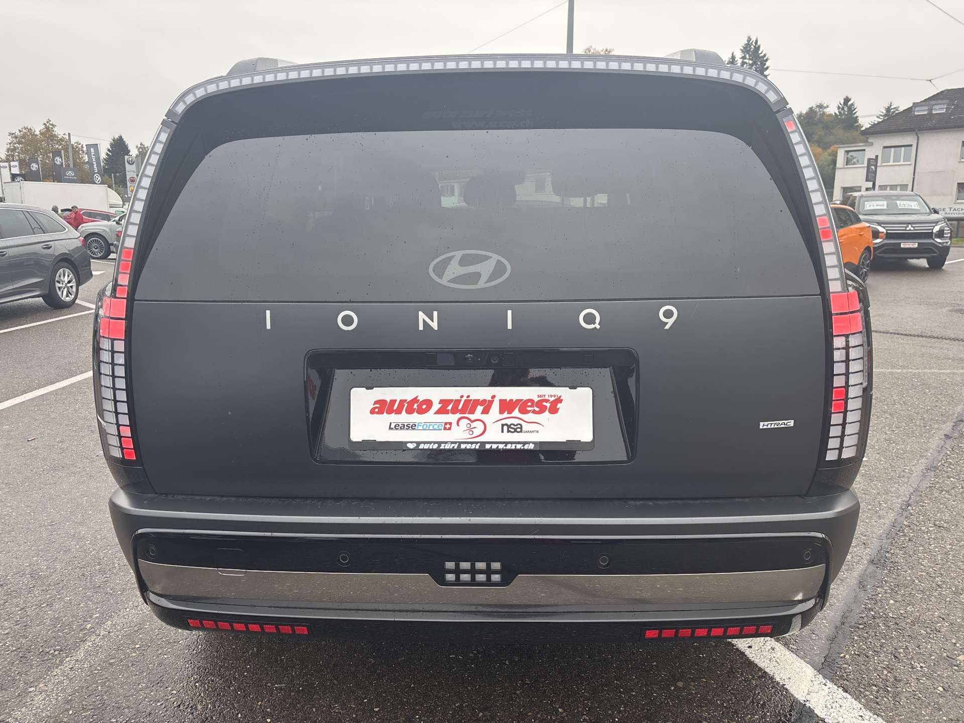 HYUNDAI Ioniq 9 110kWh Luxury Caligraphy 7-Plätzer 4WD Automat 428PS-image-11