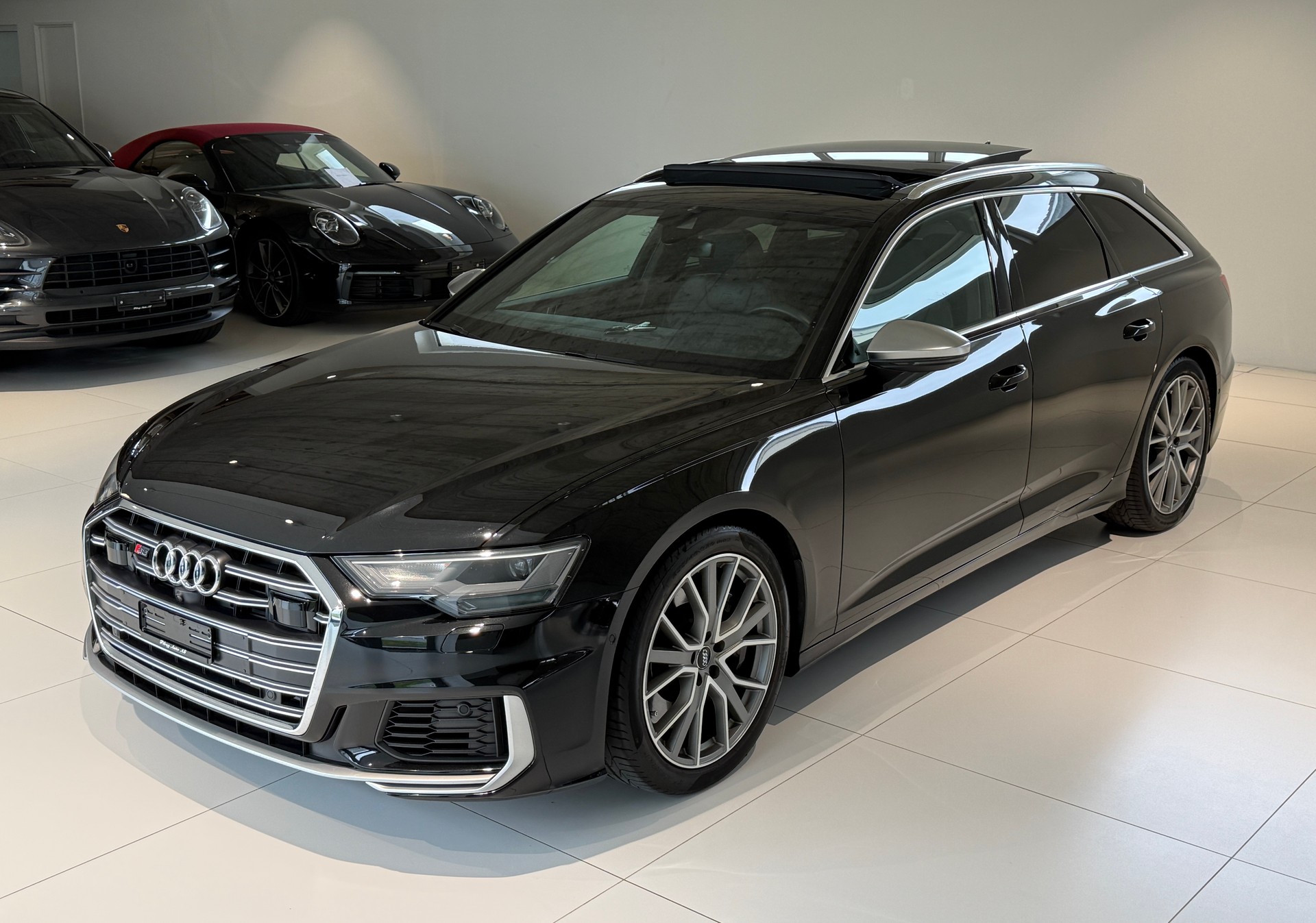 AUDI S6 Avant 3.0 TDI quattro tiptronic ***Panoramadach***Distanzregler***Anhängerkupplung***Apple/Android carplay***-image-2