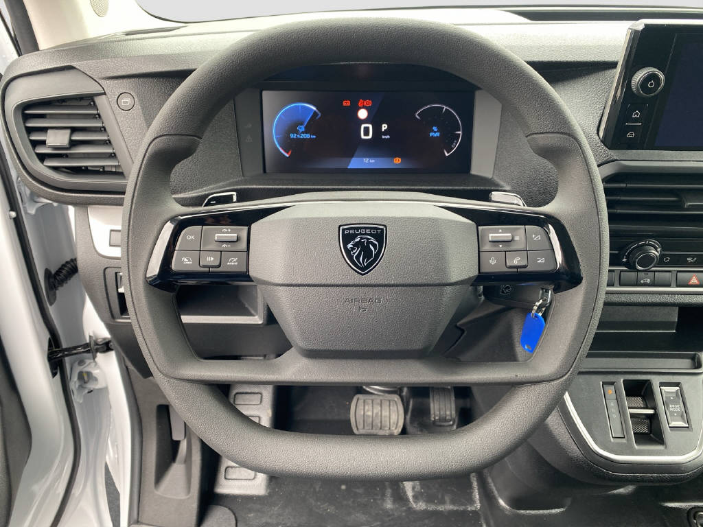 PEUGEOT e-Expert Kaw. Standard 50 kWh 136 PS-image-9