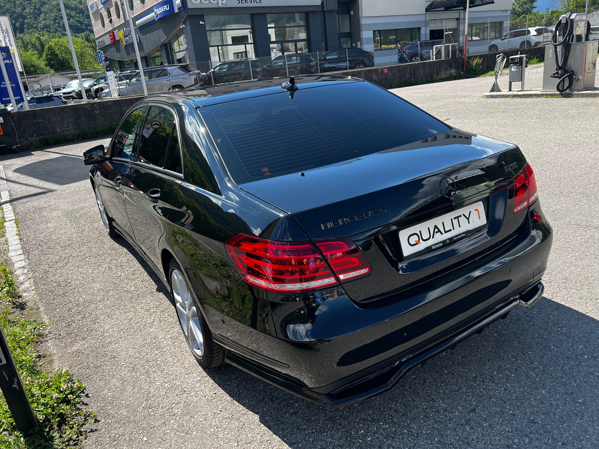 MERCEDES-BENZ E 250 BlueTEC Avantgarde 4Matic 7G-Tronic-image-4