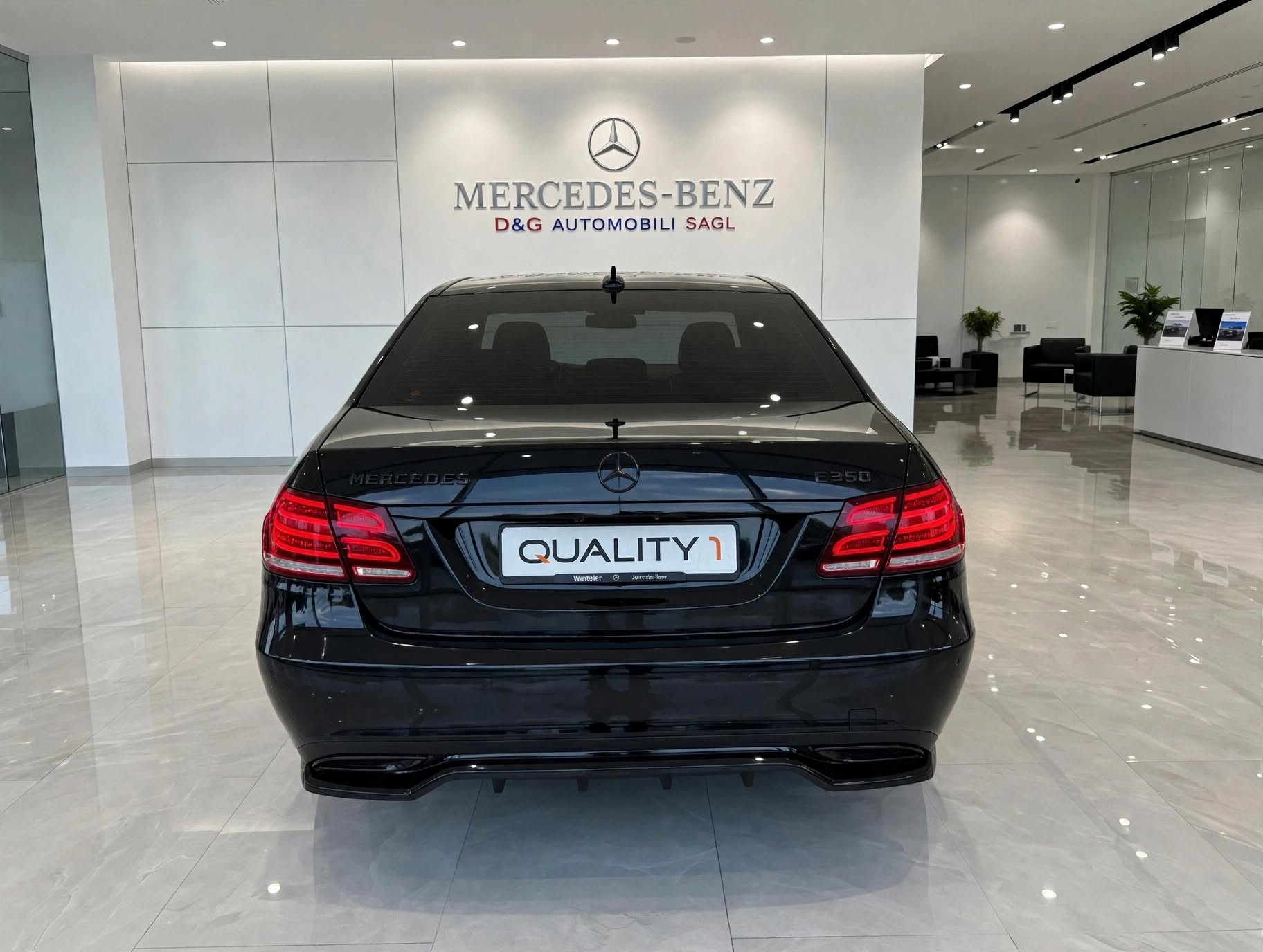 MERCEDES-BENZ E 250 BlueTEC Avantgarde 4Matic 7G-Tronic-image-5