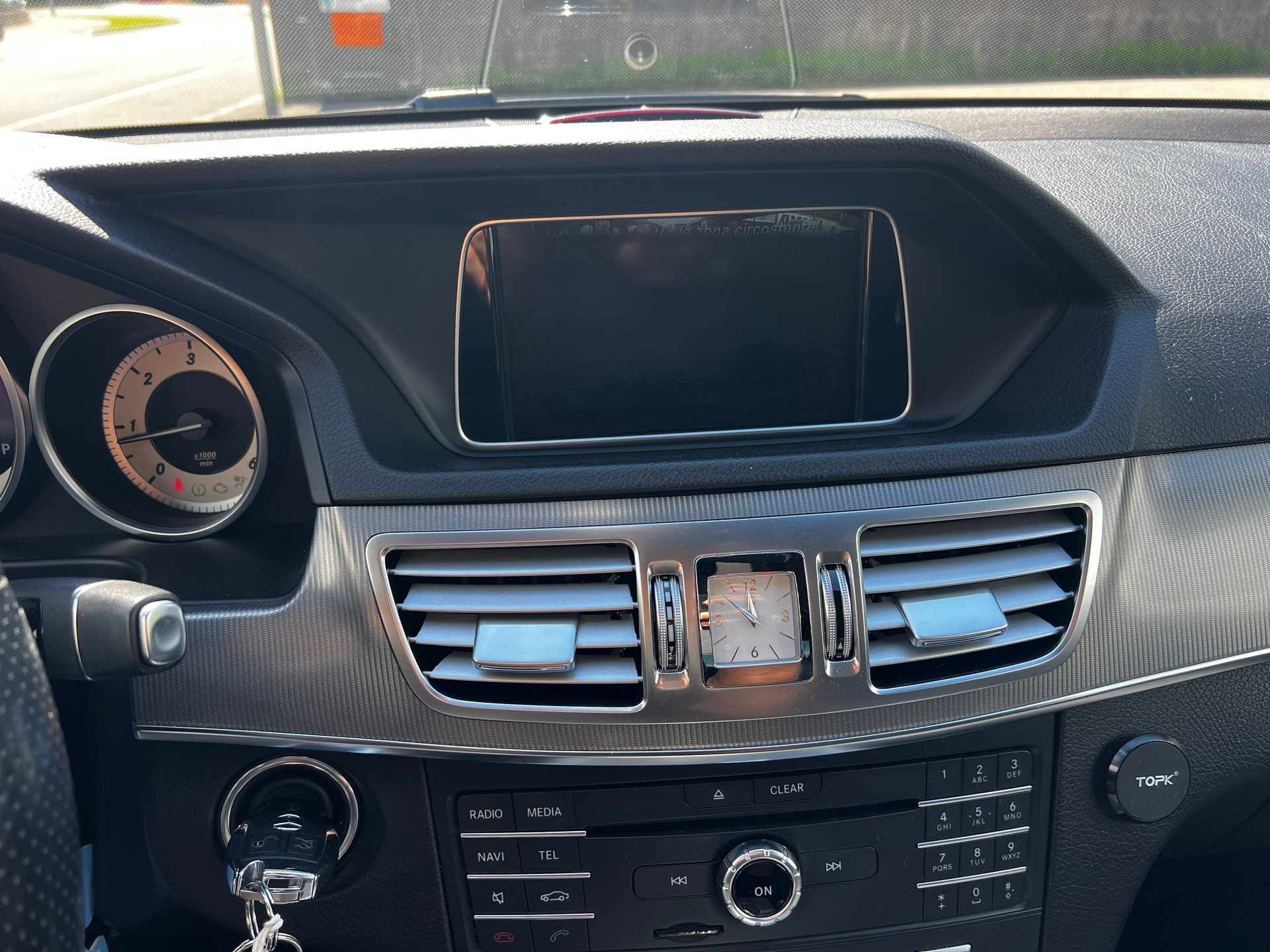 MERCEDES-BENZ E 250 BlueTEC Avantgarde 4Matic 7G-Tronic-image-12