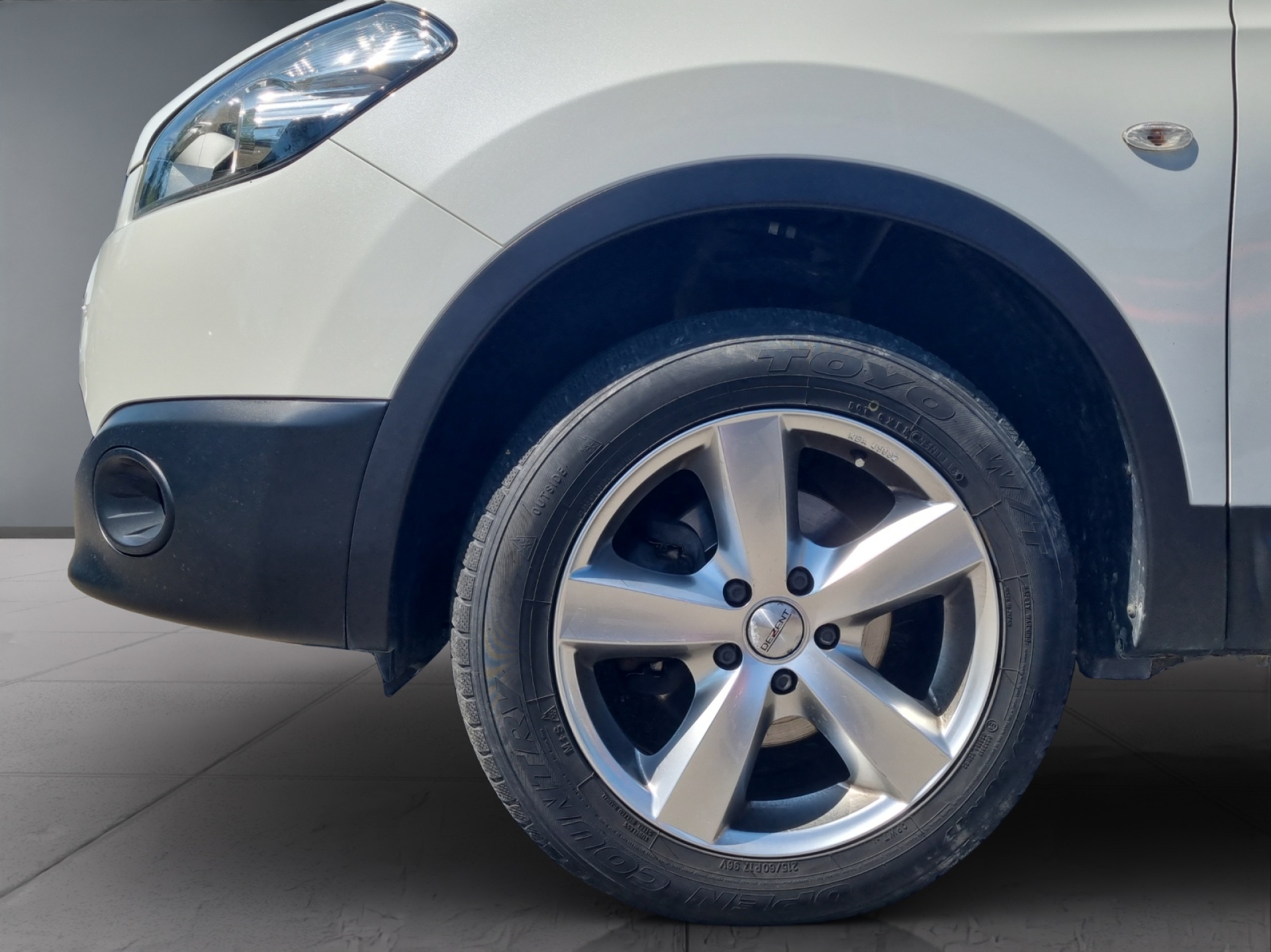 NISSAN Qashqai 1.6 16V dCi Tekna 4x4-image-15