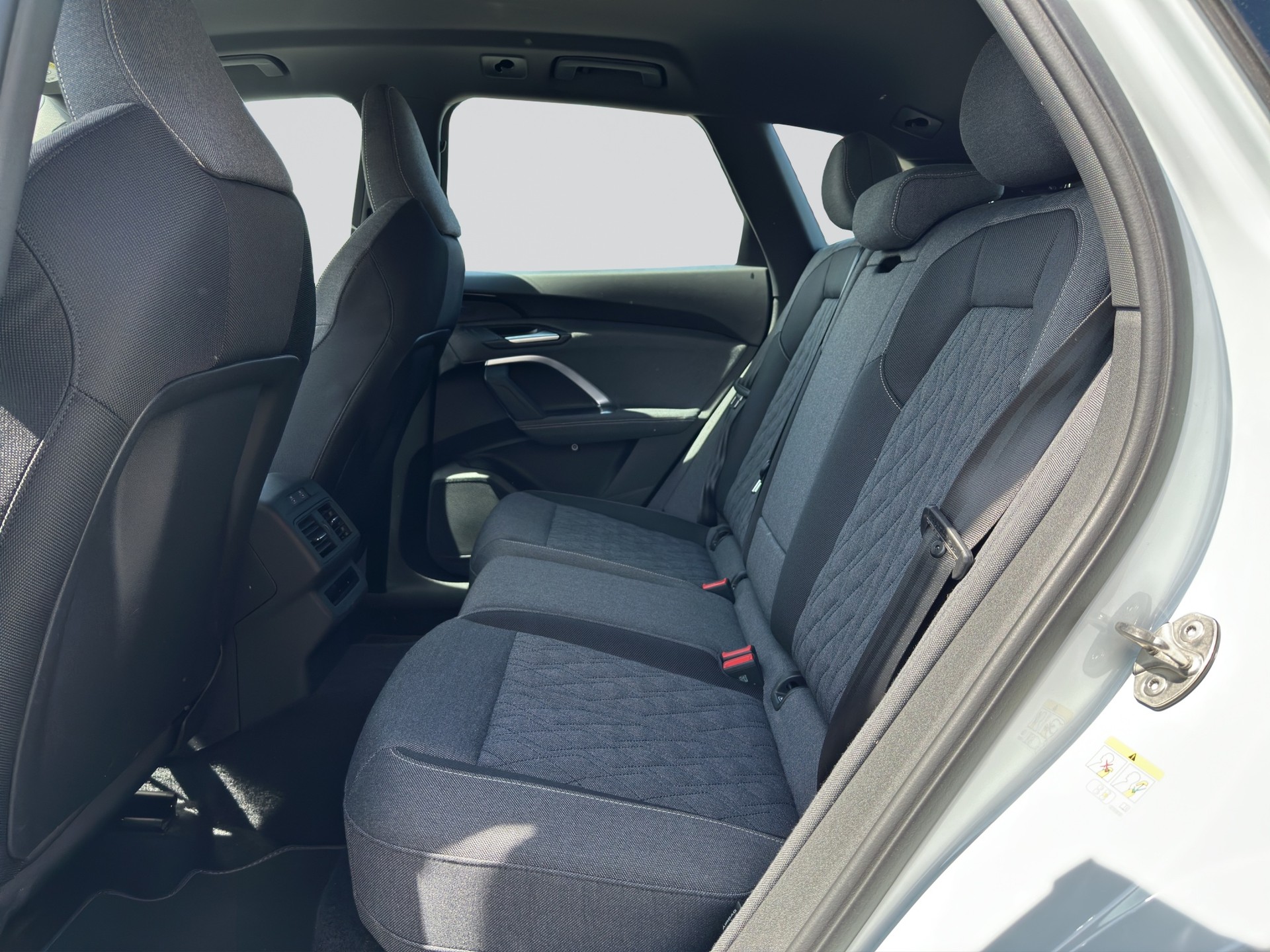 AUDI Q5 TDI S-Line quattro S-tronic-image-7